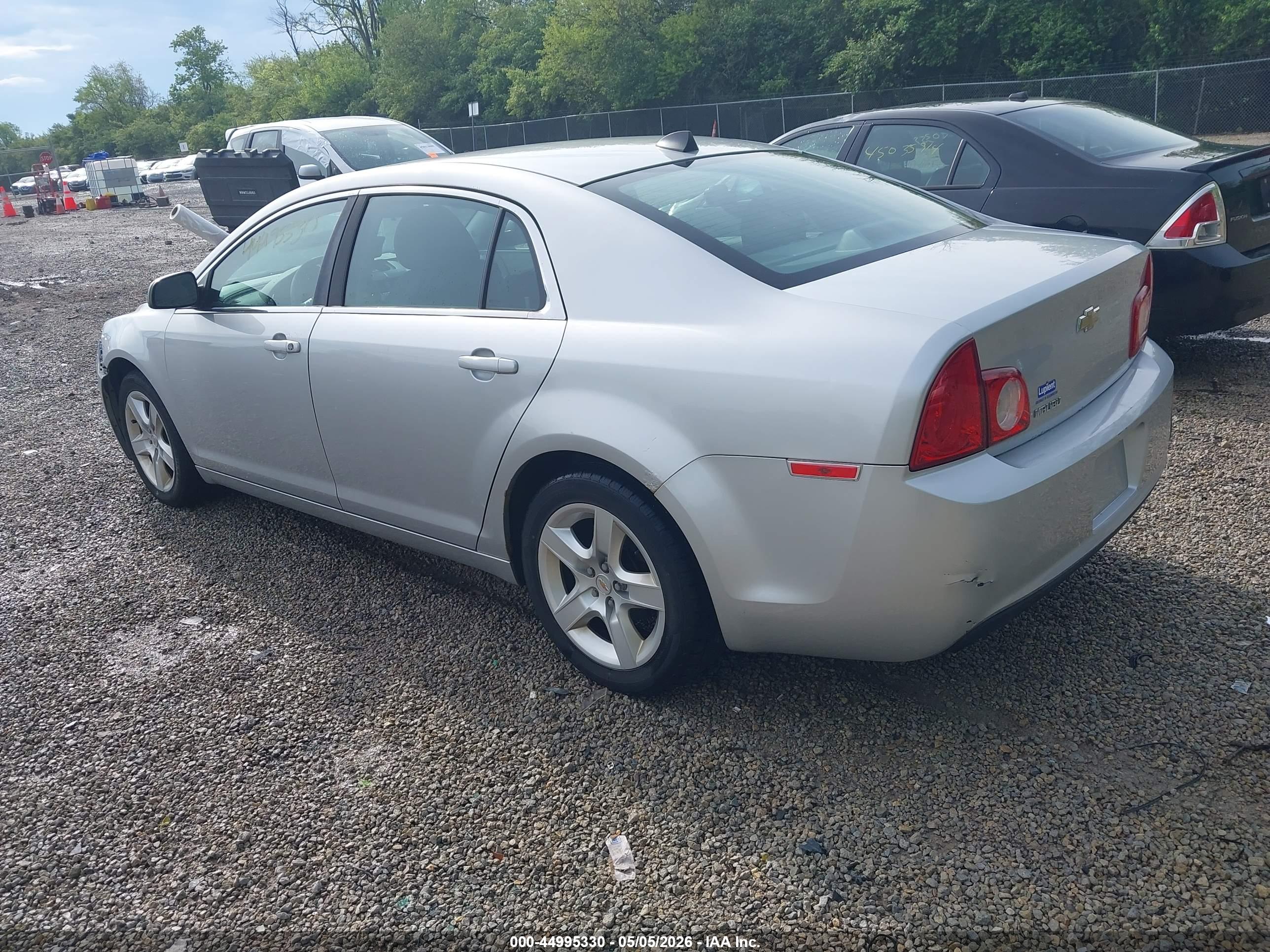 CHEVROLET MALIBU image 3