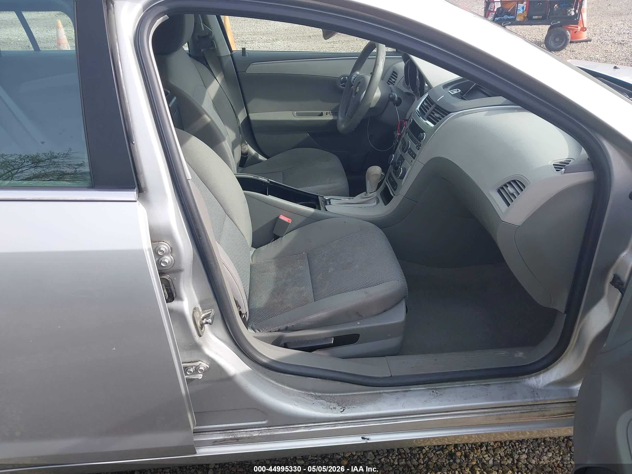 CHEVROLET MALIBU image 5
