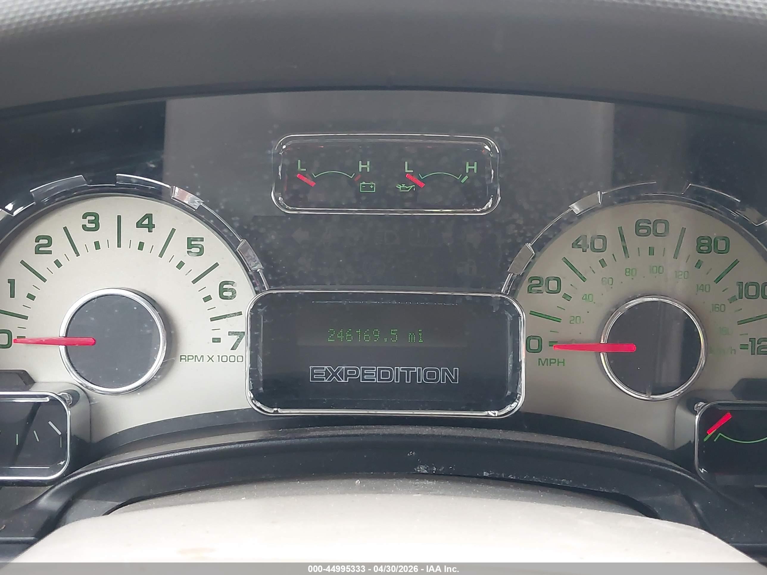 FORD EXPEDITION image 7