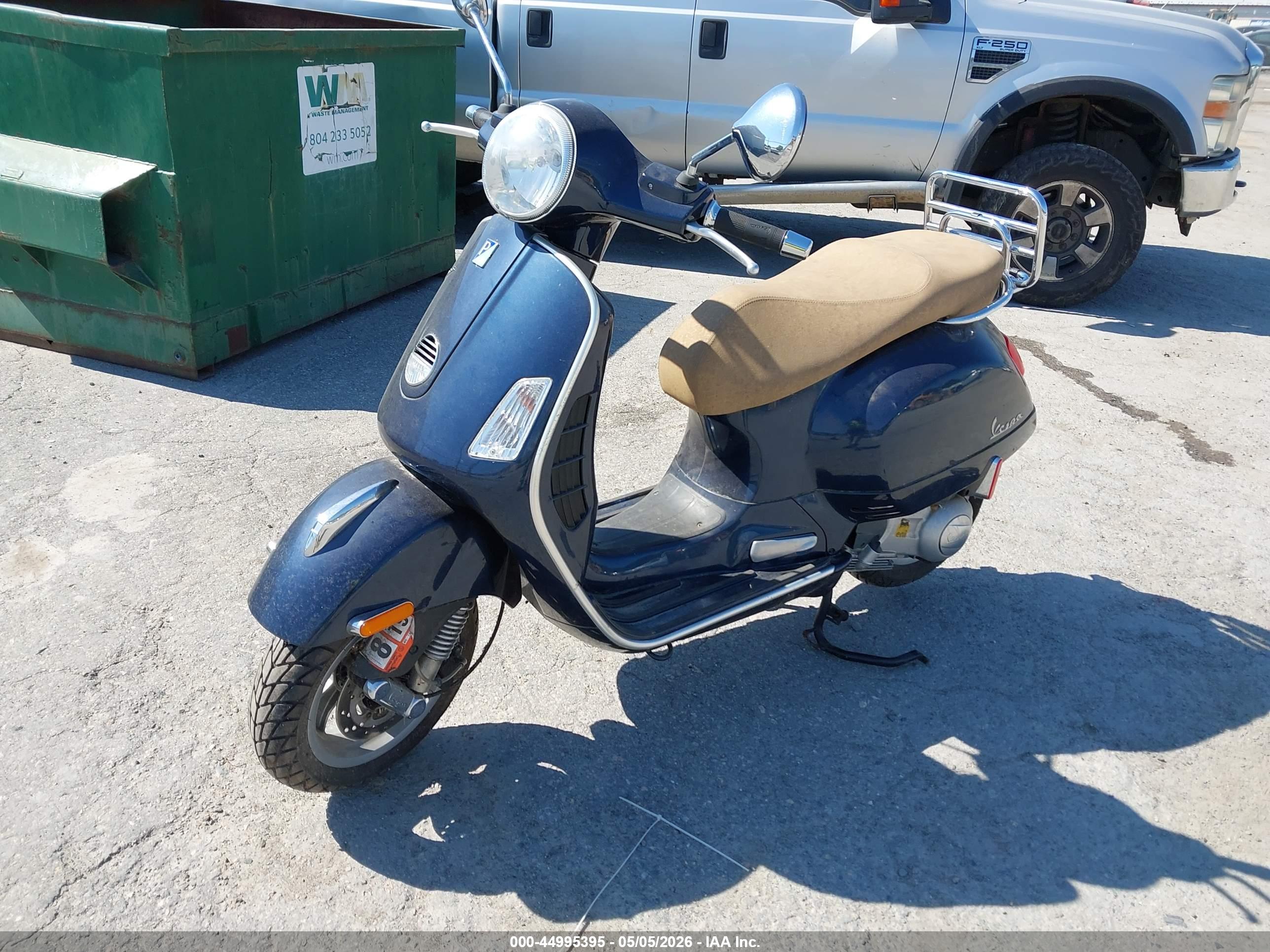 VESPA GTS image 2