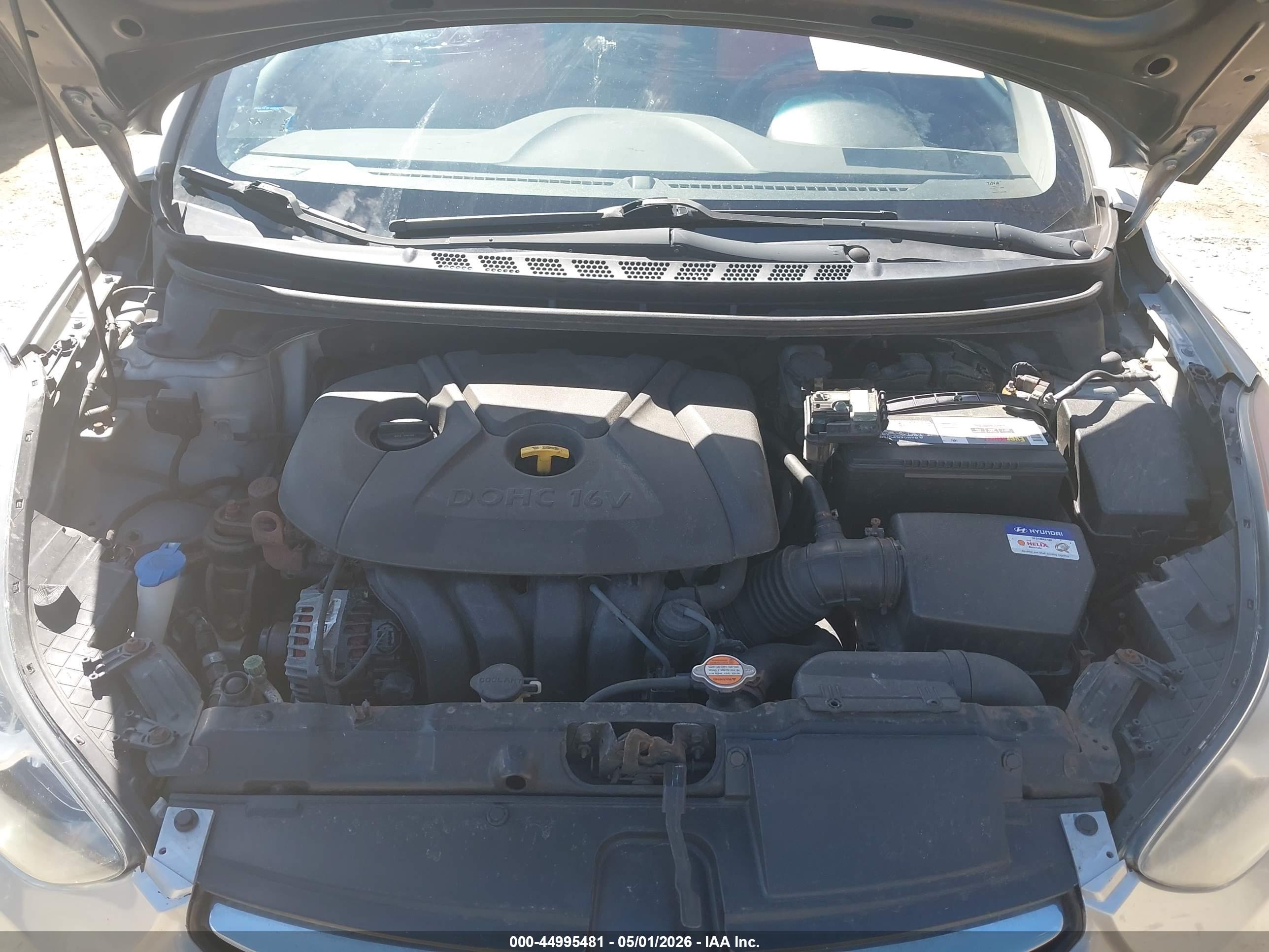 HYUNDAI ELANTRA image 10
