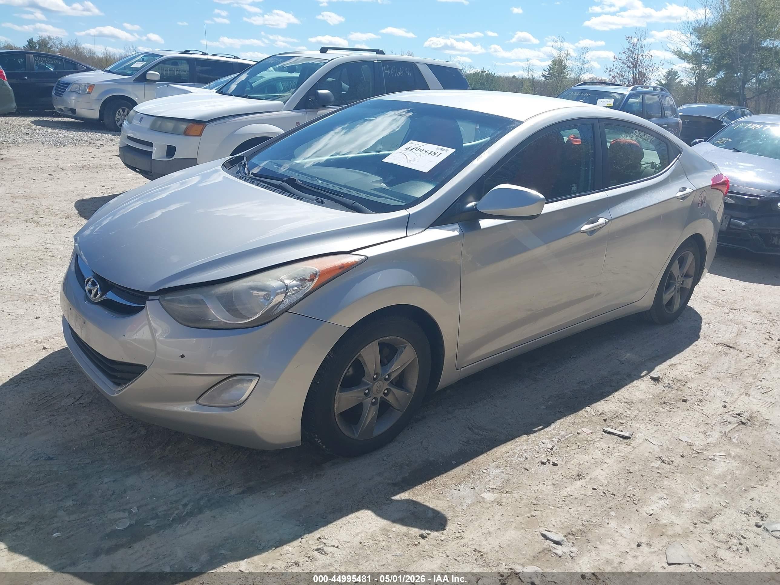 HYUNDAI ELANTRA image 2