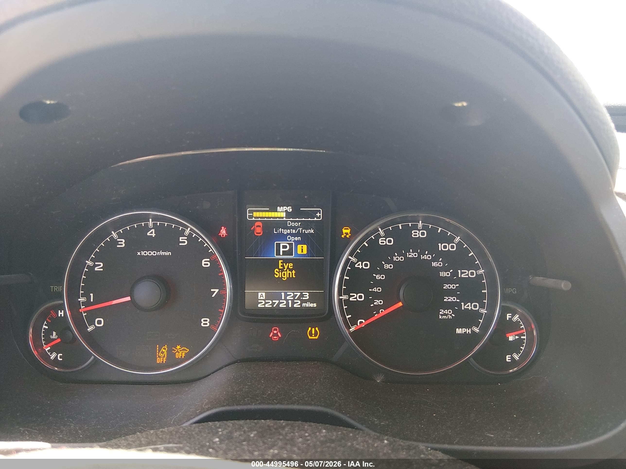 SUBARU OUTBACK image 7