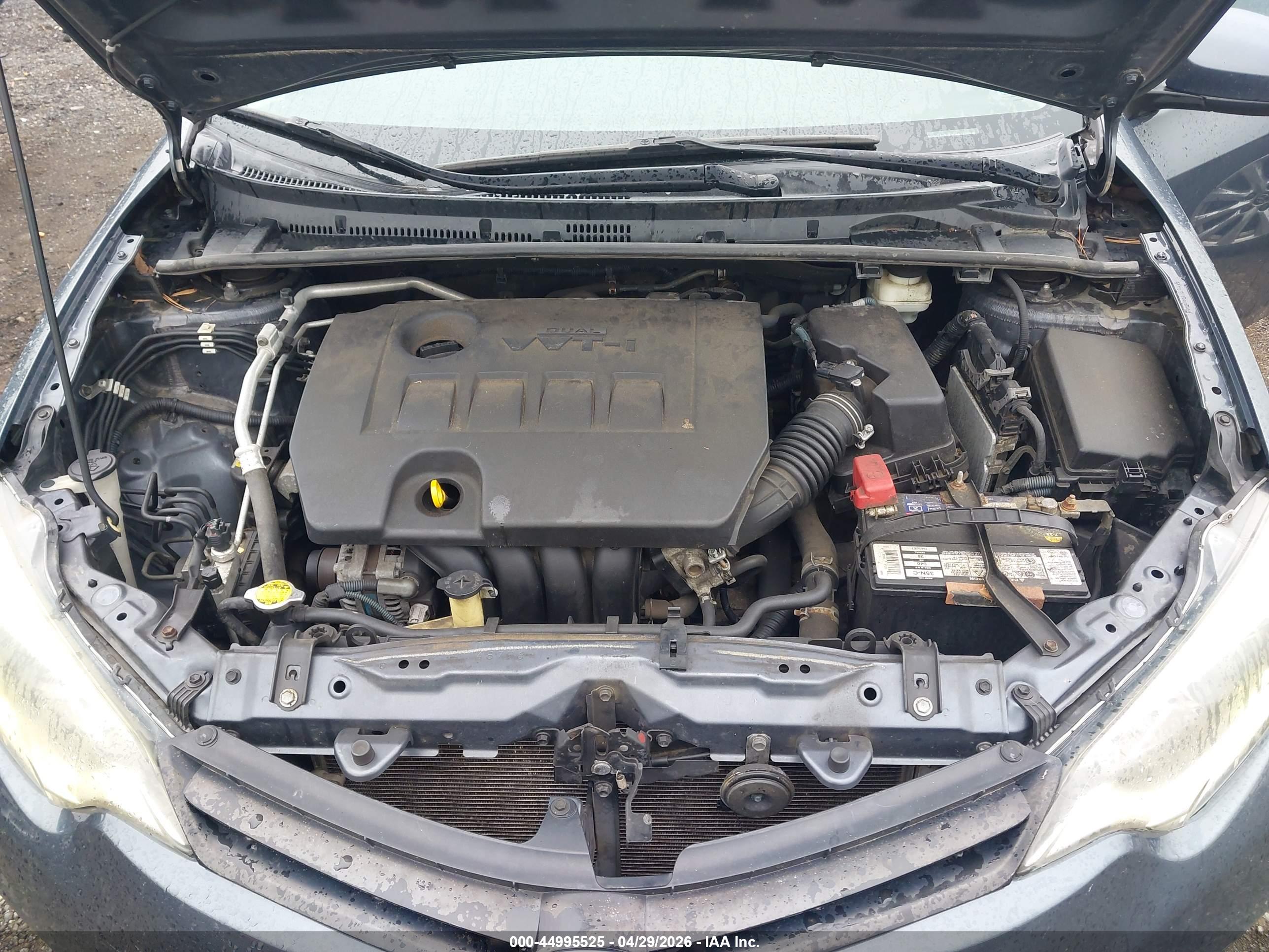 TOYOTA COROLLA image 10