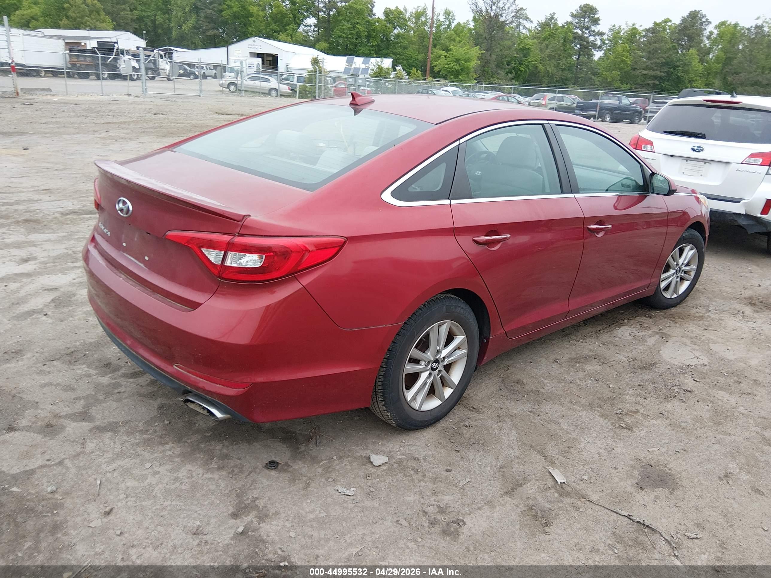 HYUNDAI SONATA image 4