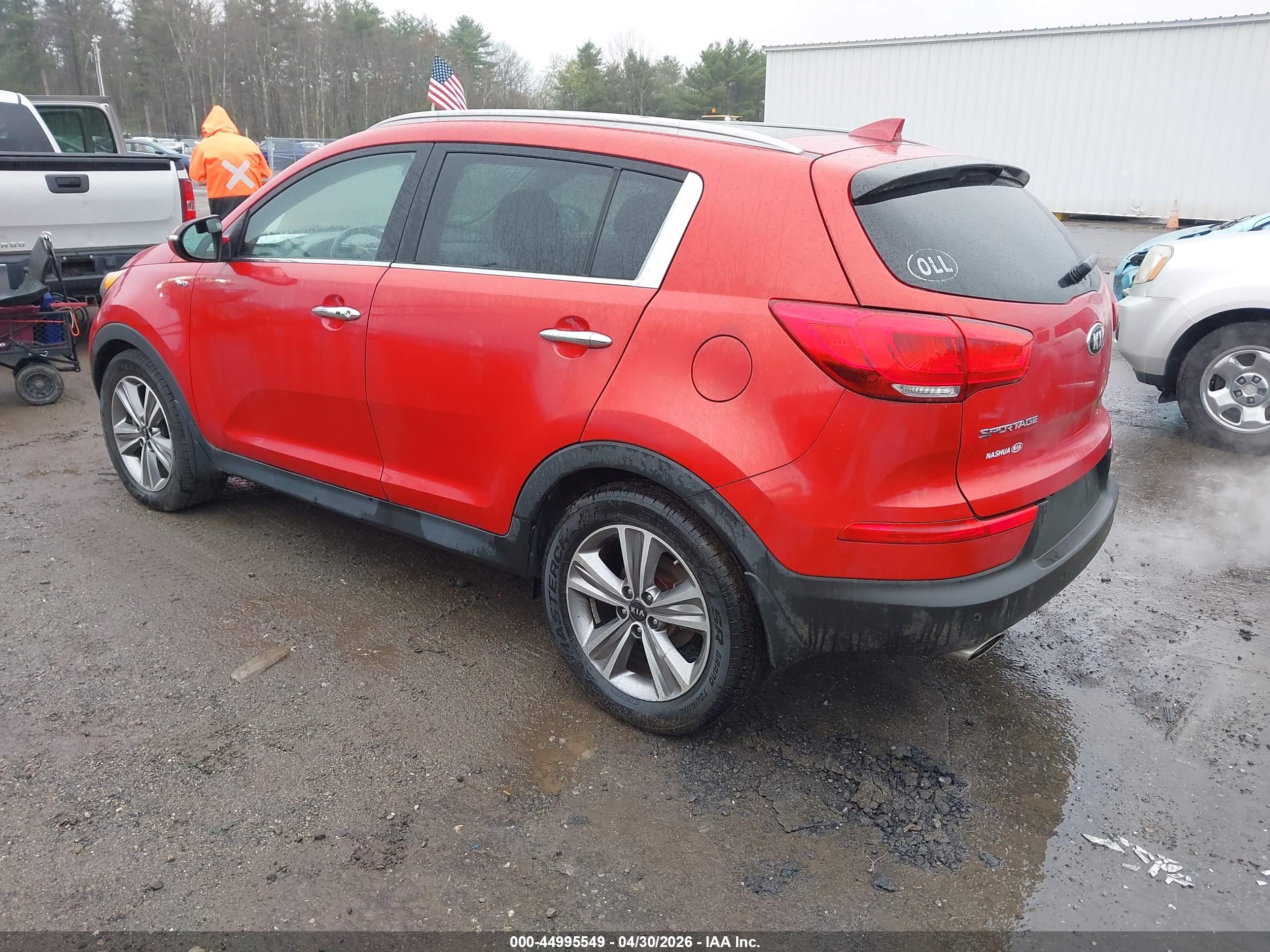 KIA SPORTAGE image 3