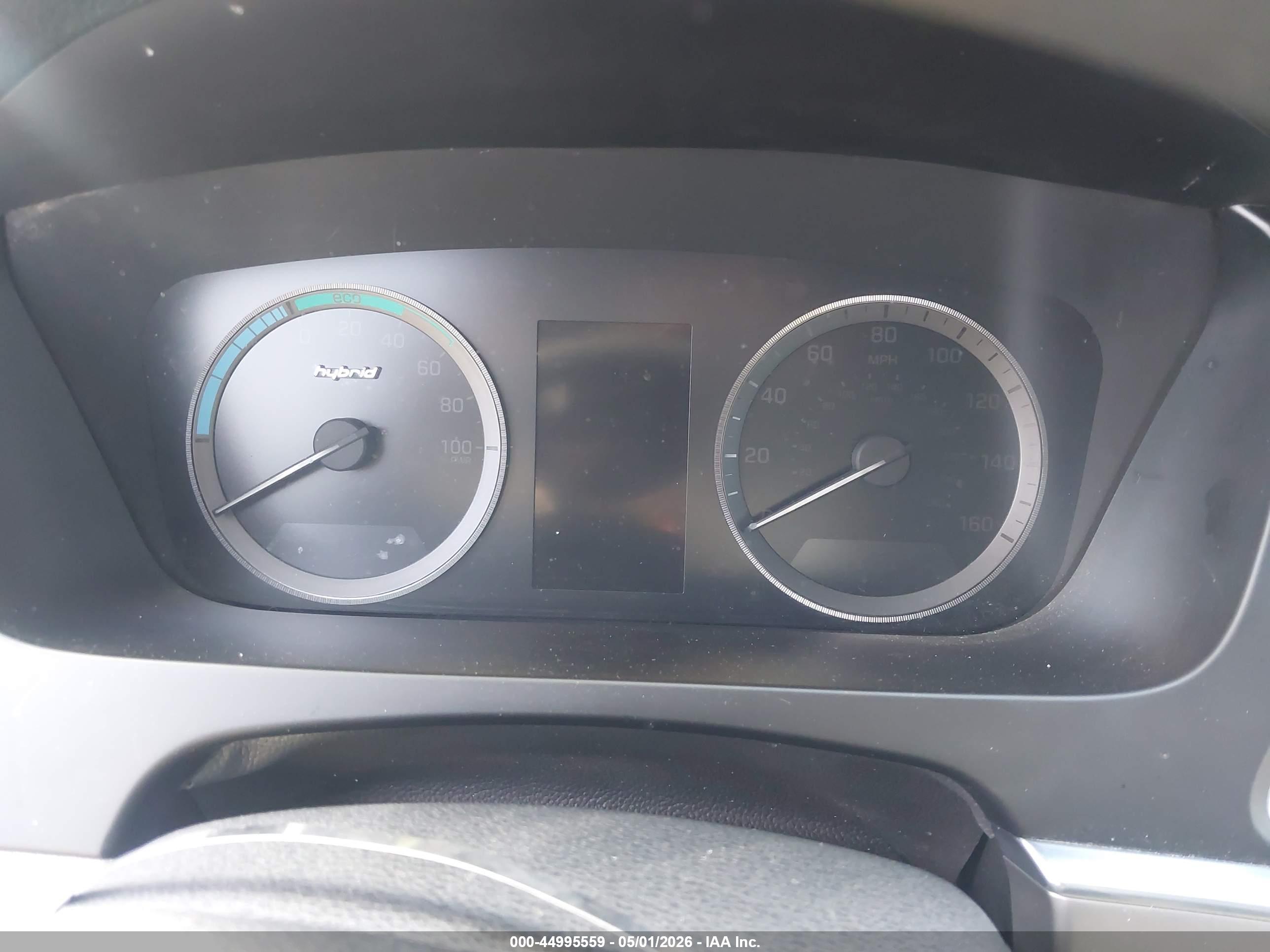 HYUNDAI SONATA image 7