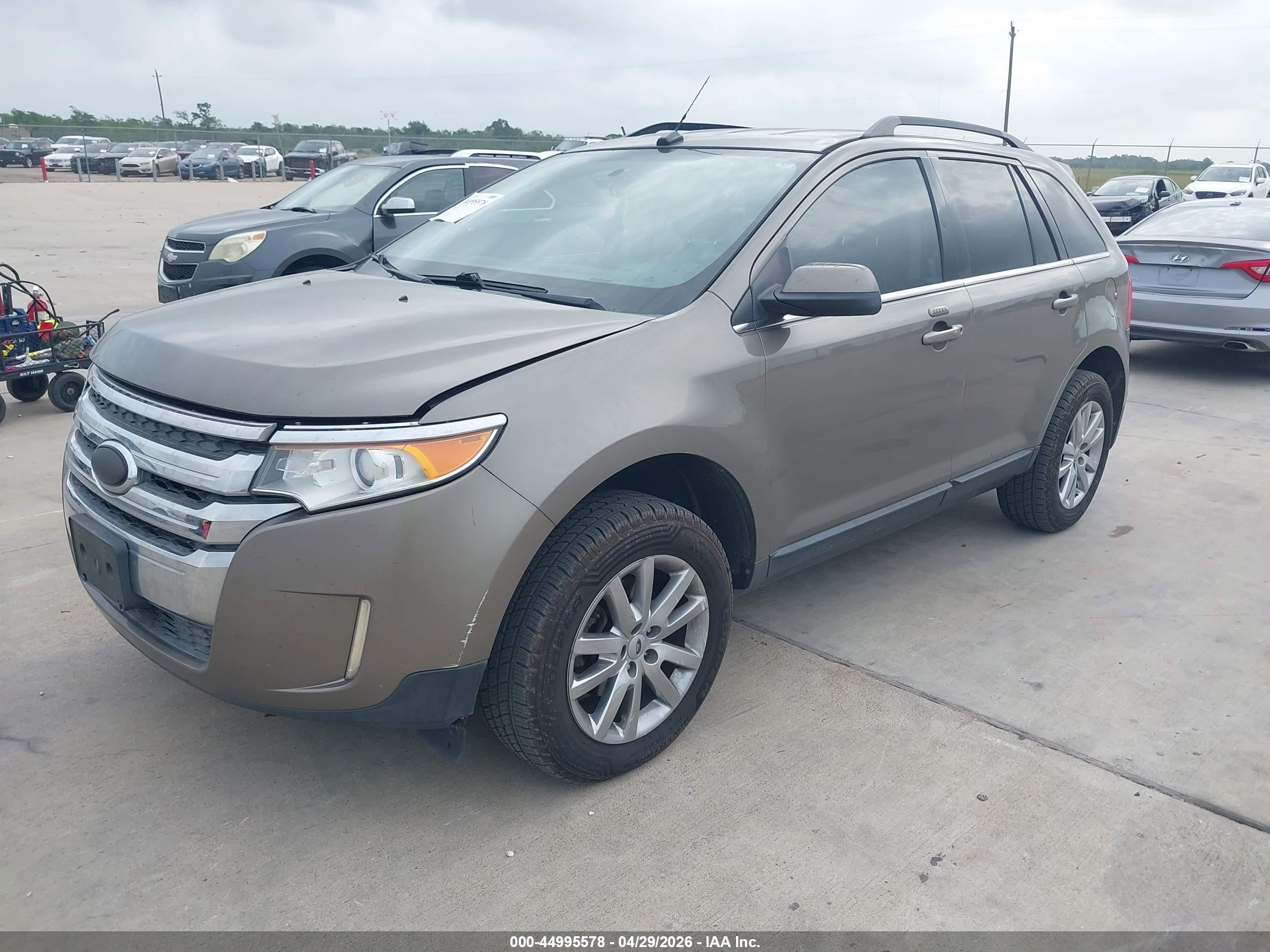 FORD EDGE image 2