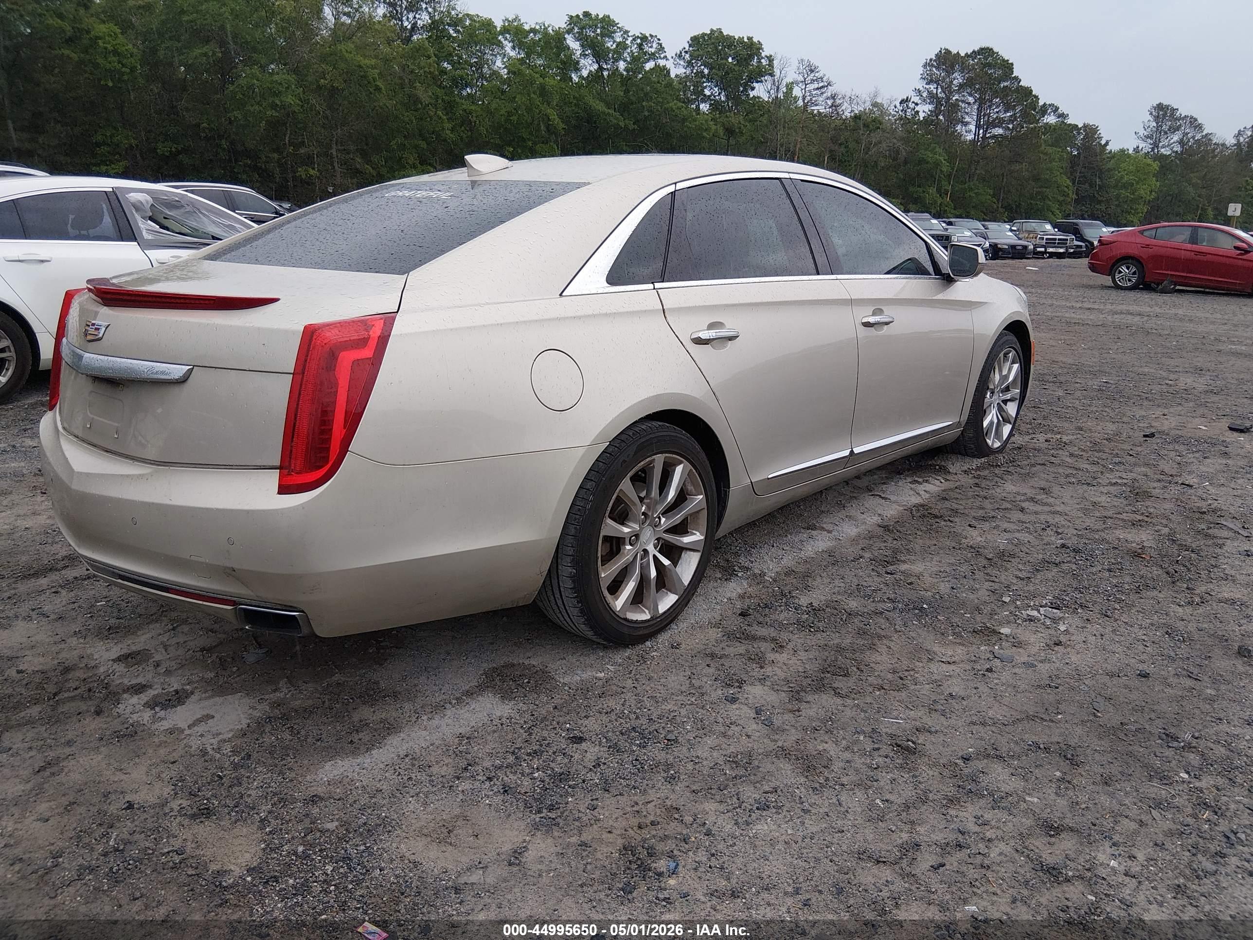 CADILLAC XTS image 4