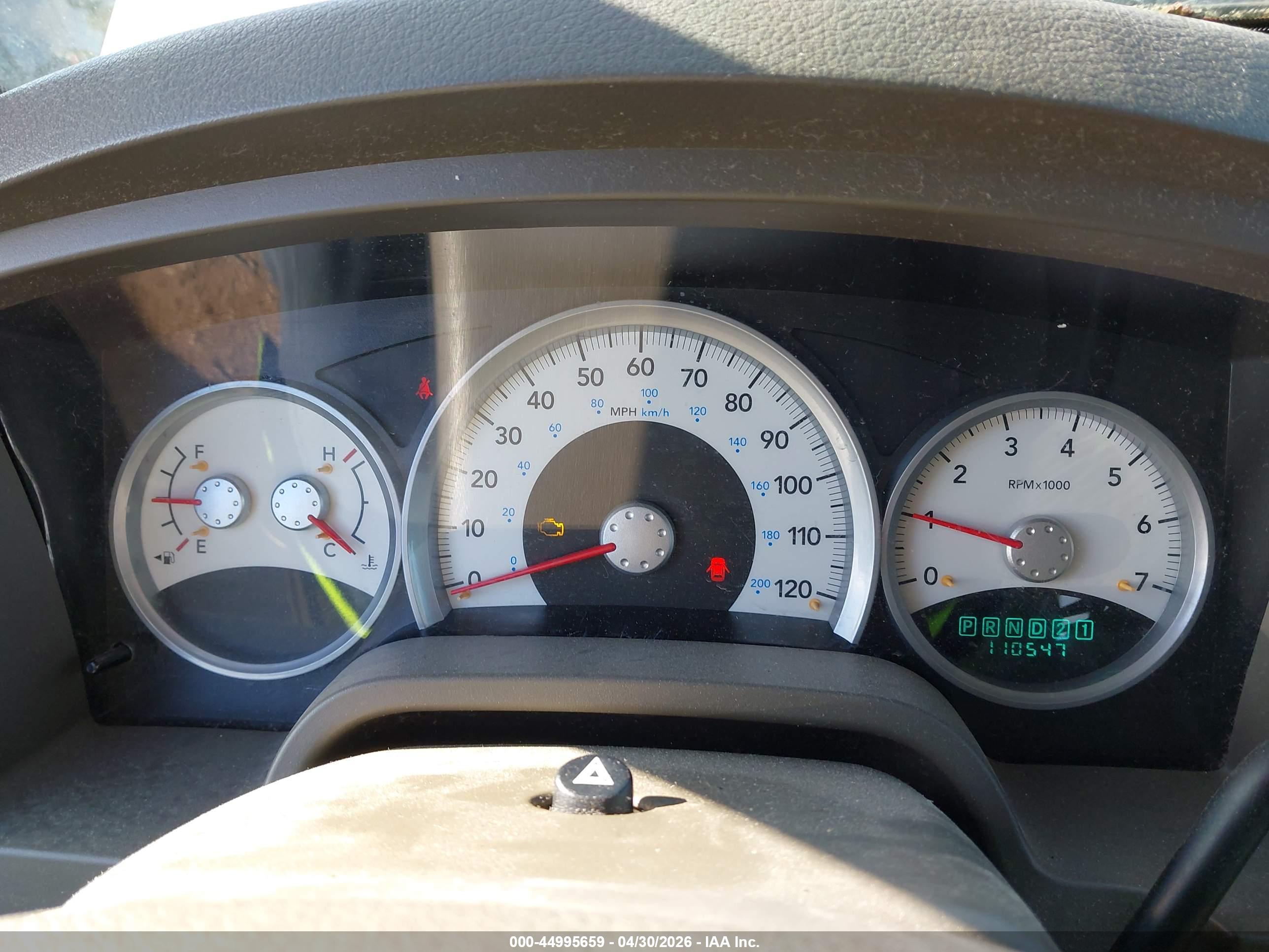 DODGE DAKOTA image 7