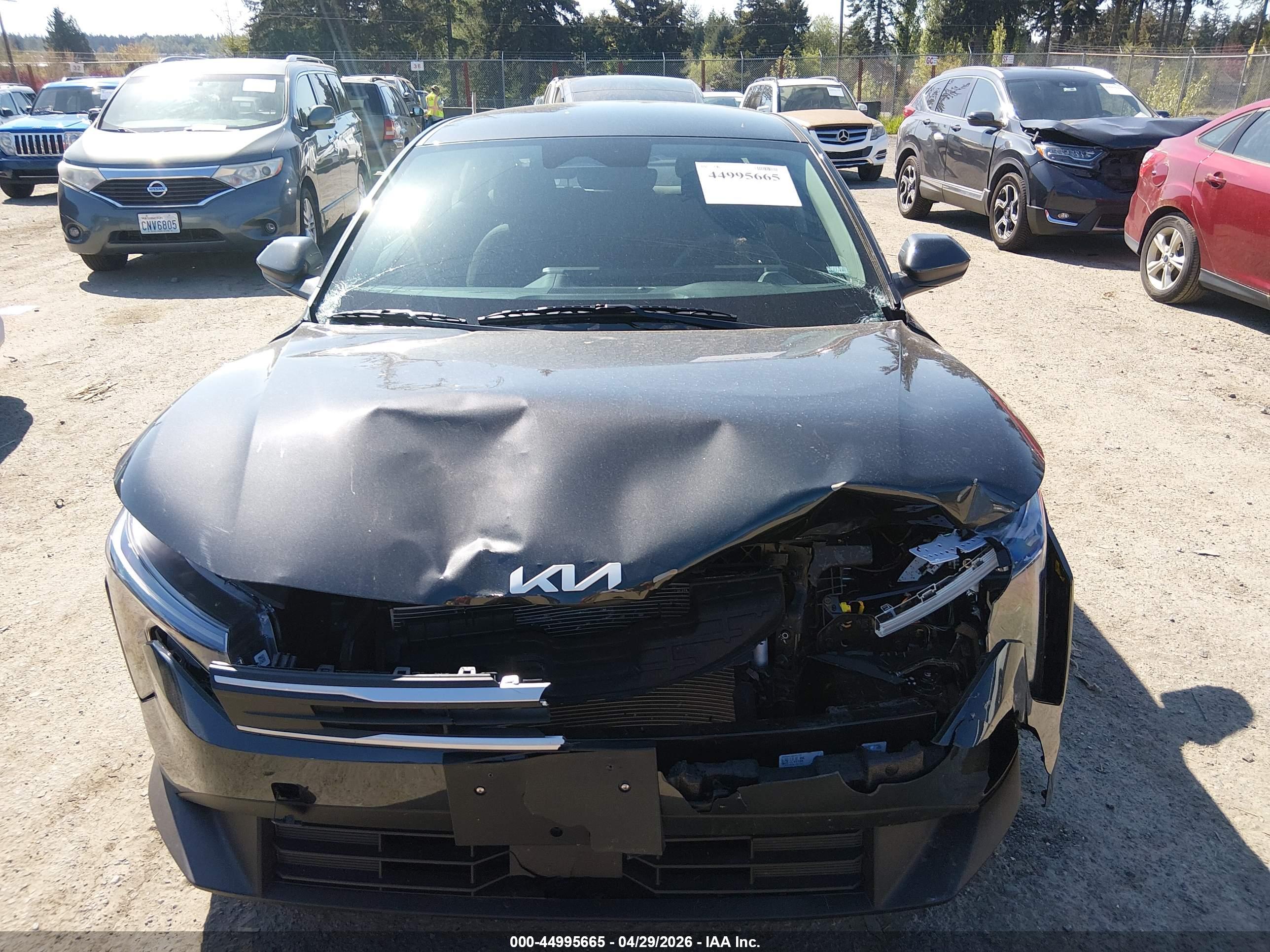 KIA K4 image 6