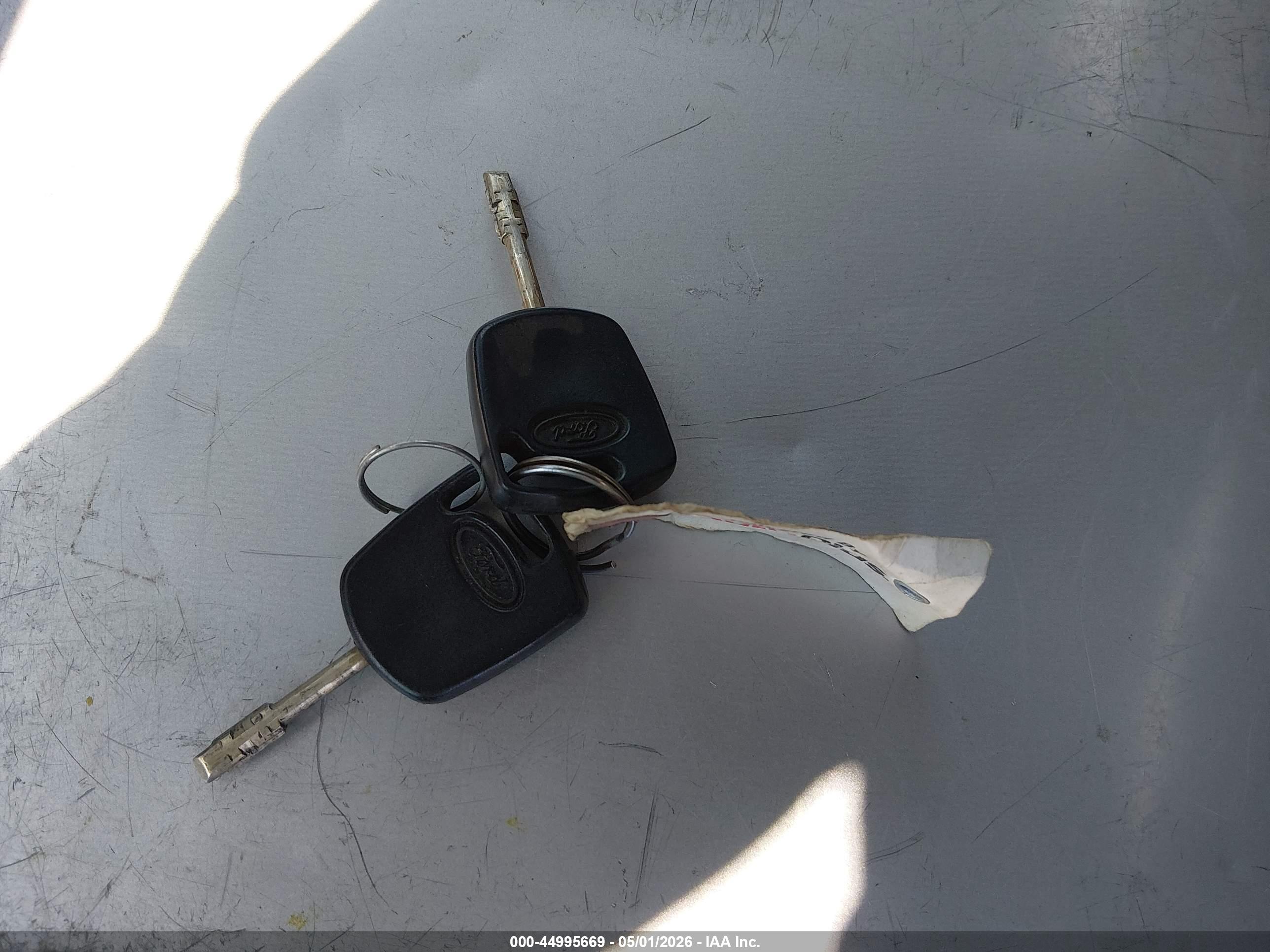 FORD TRANSIT image 11