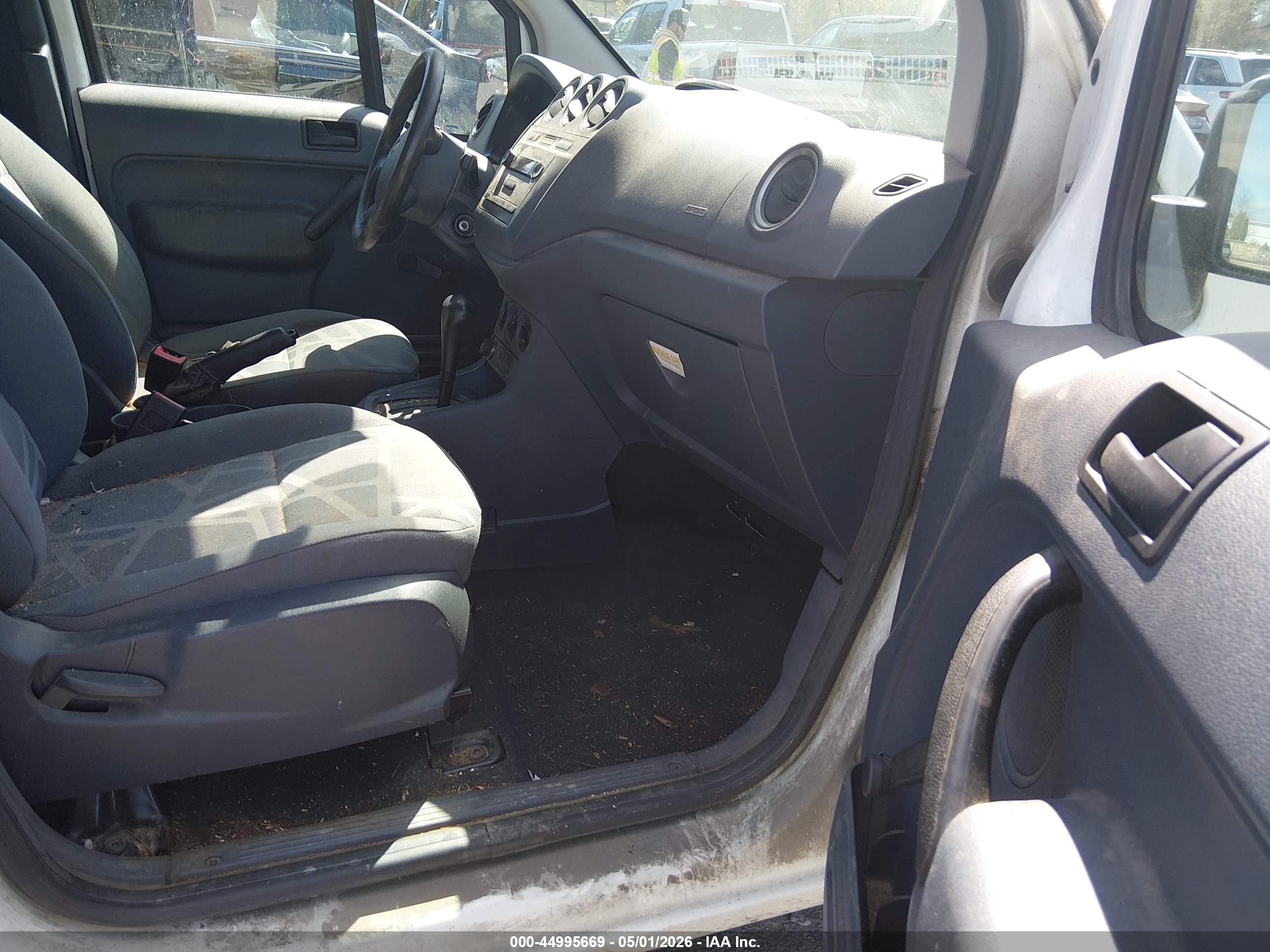 FORD TRANSIT image 5