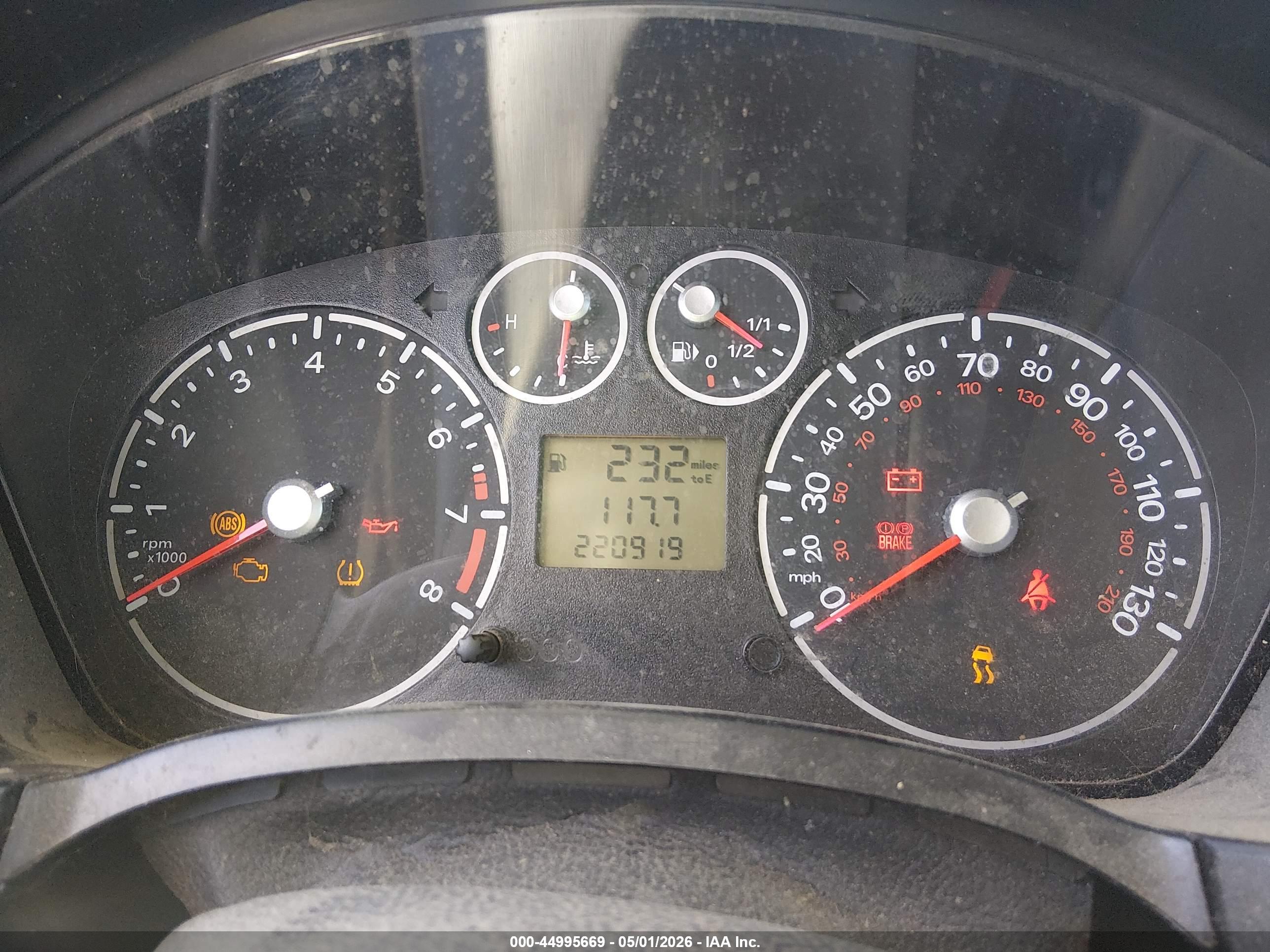 FORD TRANSIT image 7