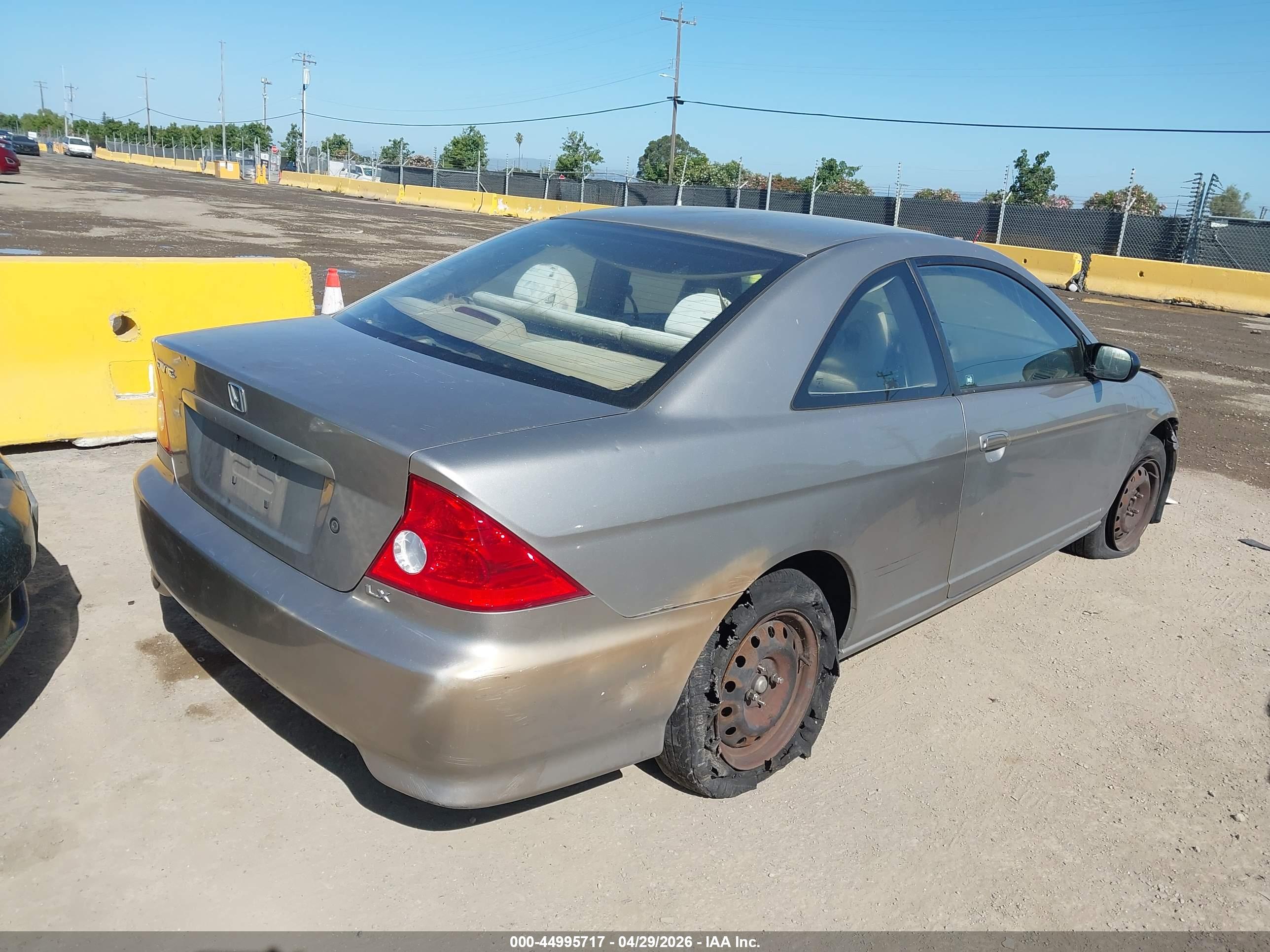 HONDA CIVIC image 4