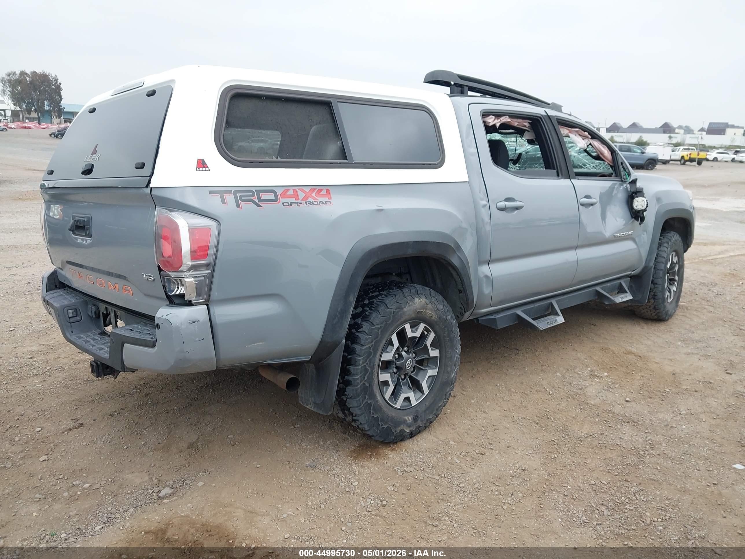 TOYOTA TACOMA image 4
