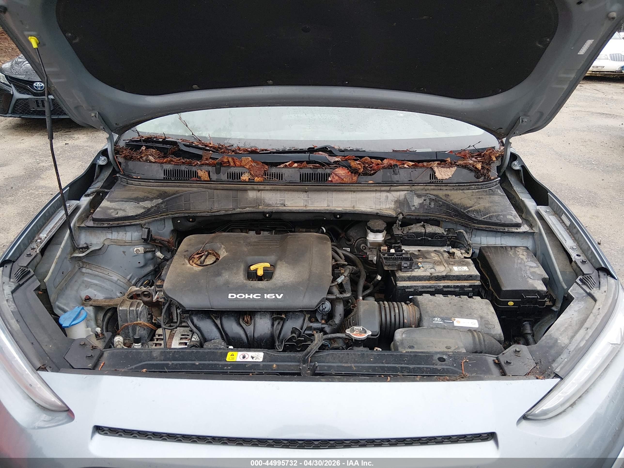 HYUNDAI KONA image 10