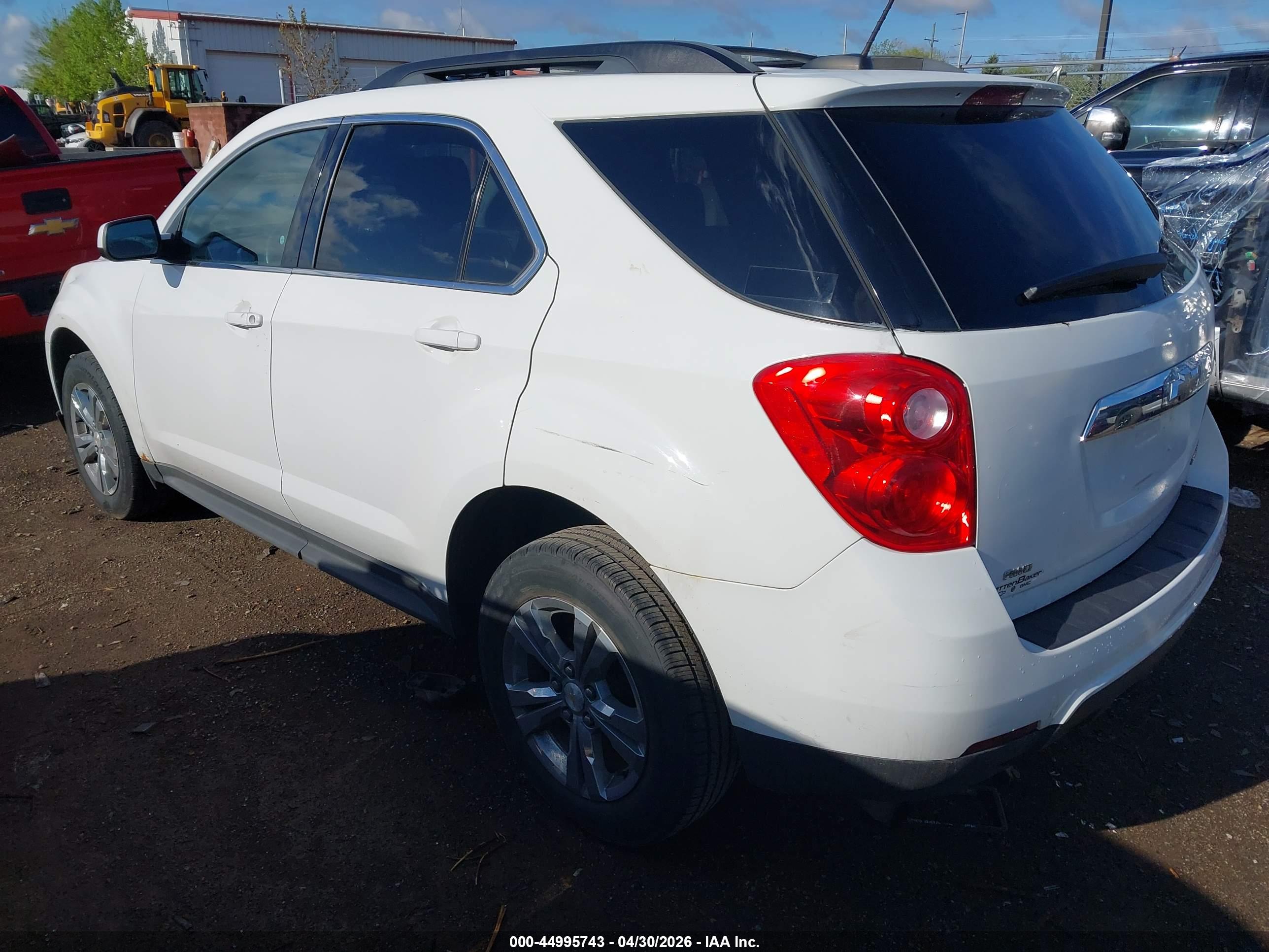 CHEVROLET EQUINOX image 3