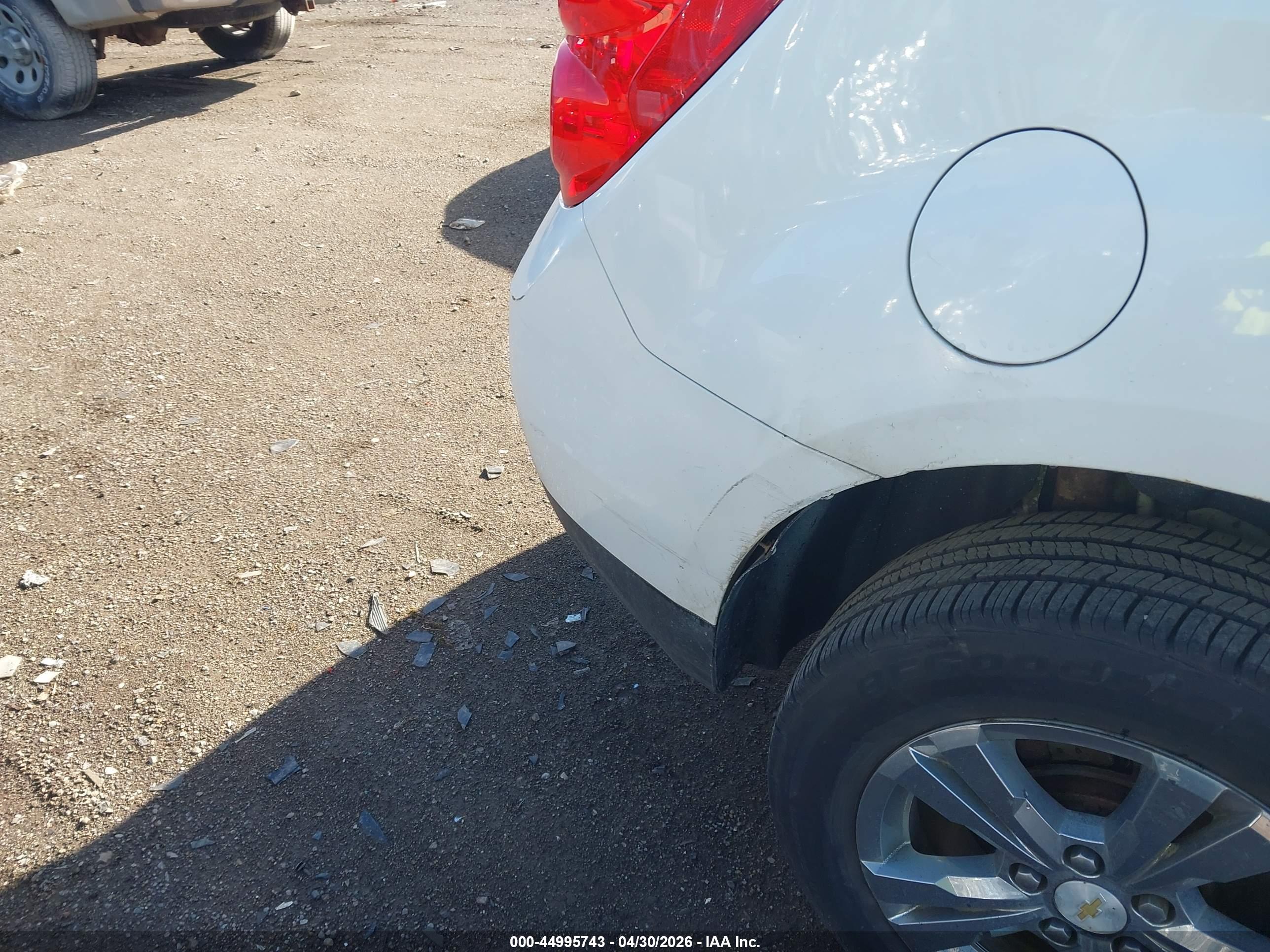 CHEVROLET EQUINOX image 6