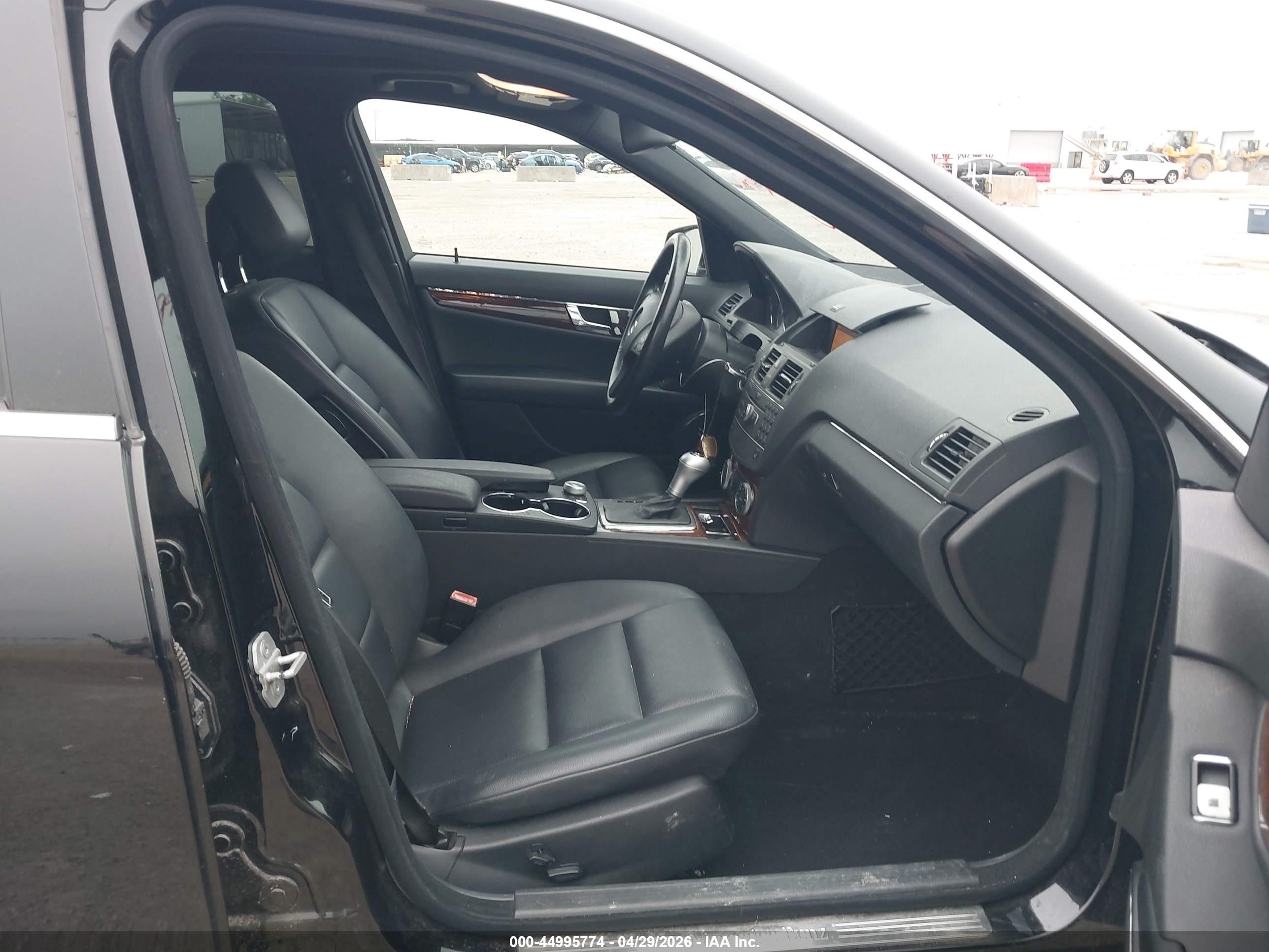 MERCEDES-BENZ C image 5