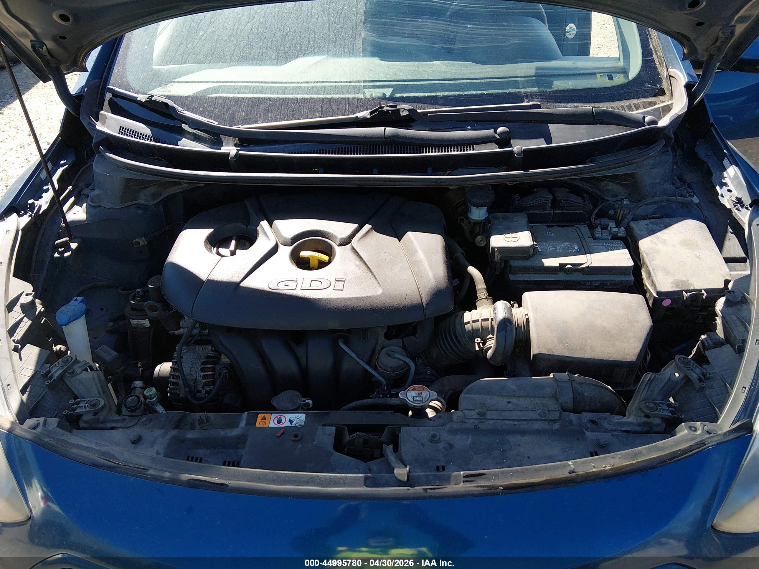 HYUNDAI ELANTRA image 10