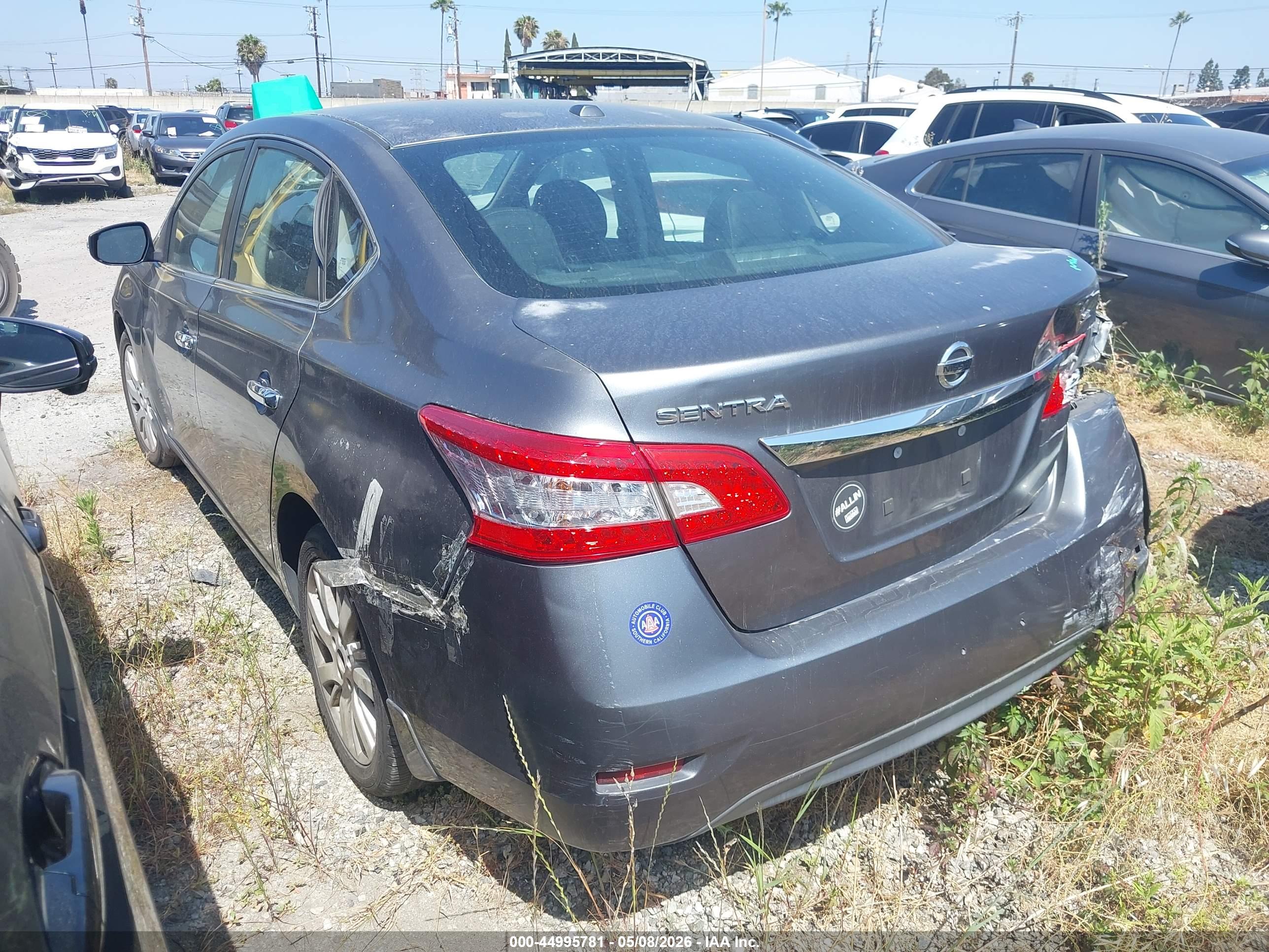 NISSAN SENTRA image 3