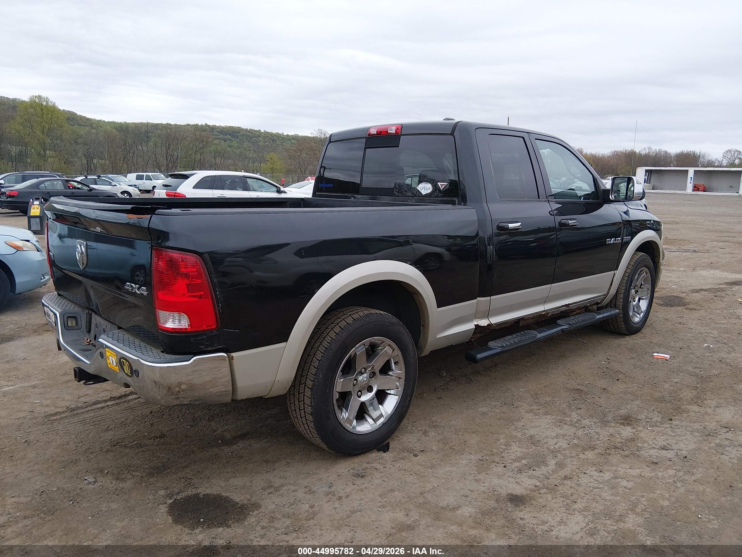 DODGE RAM image 4