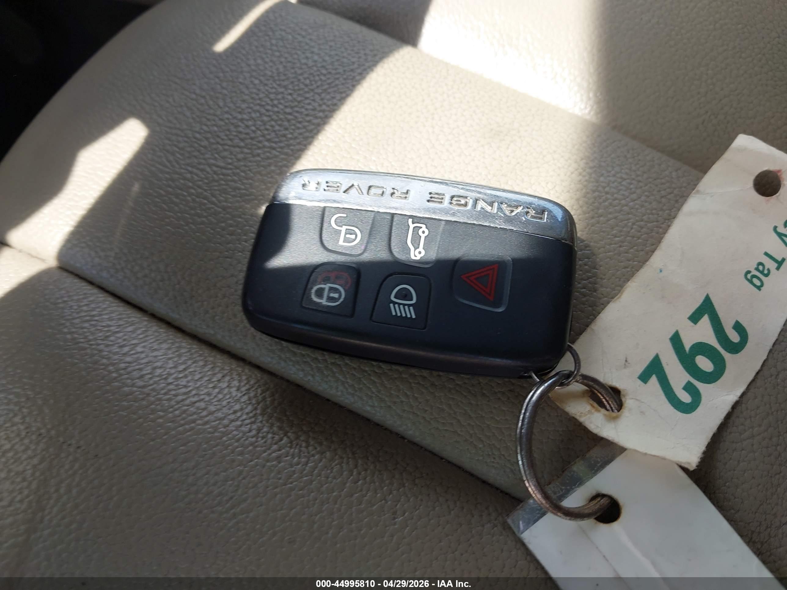 LAND ROVER image 11