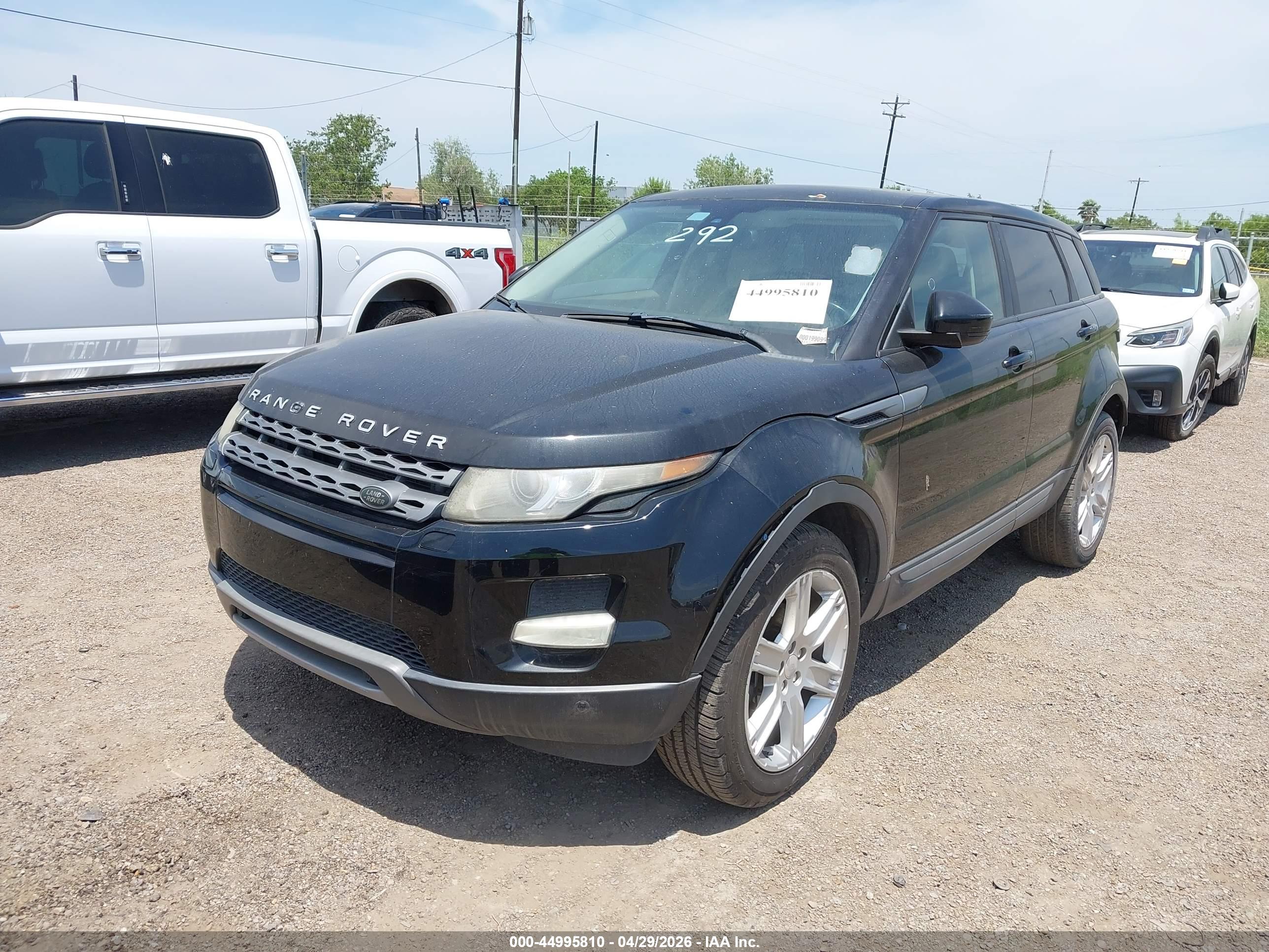 LAND ROVER image 6