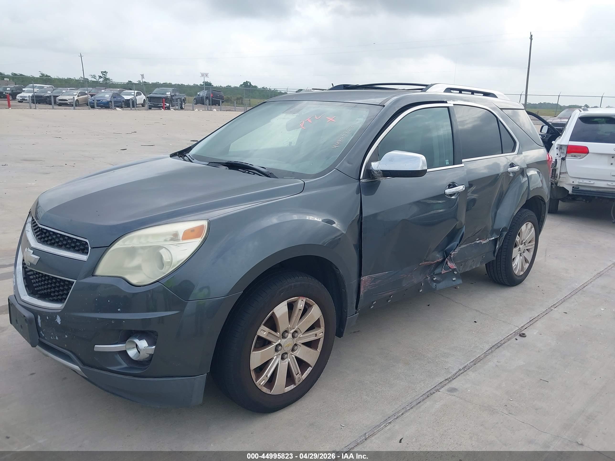 CHEVROLET EQUINOX image 2
