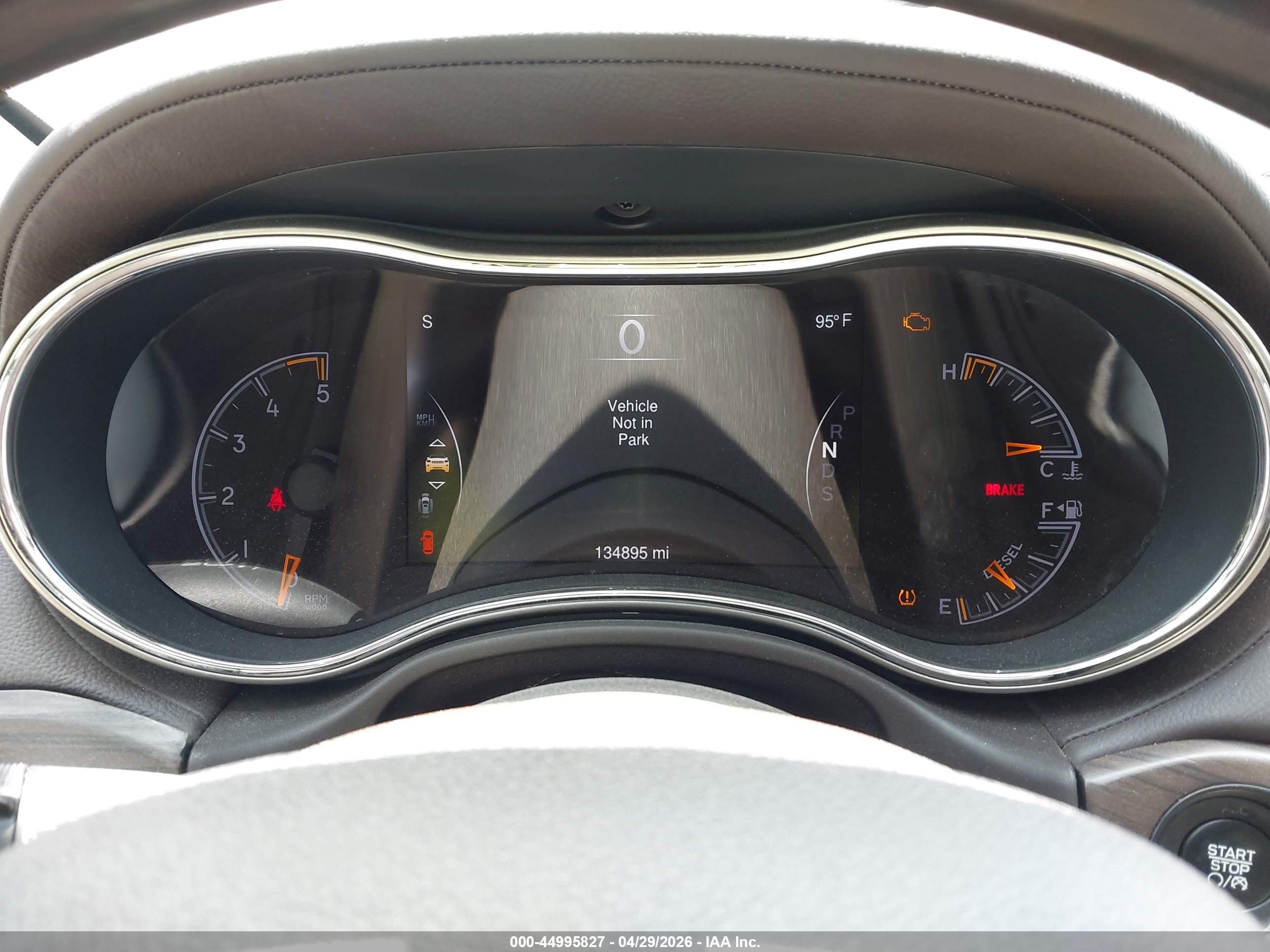 JEEP GRAND image 7