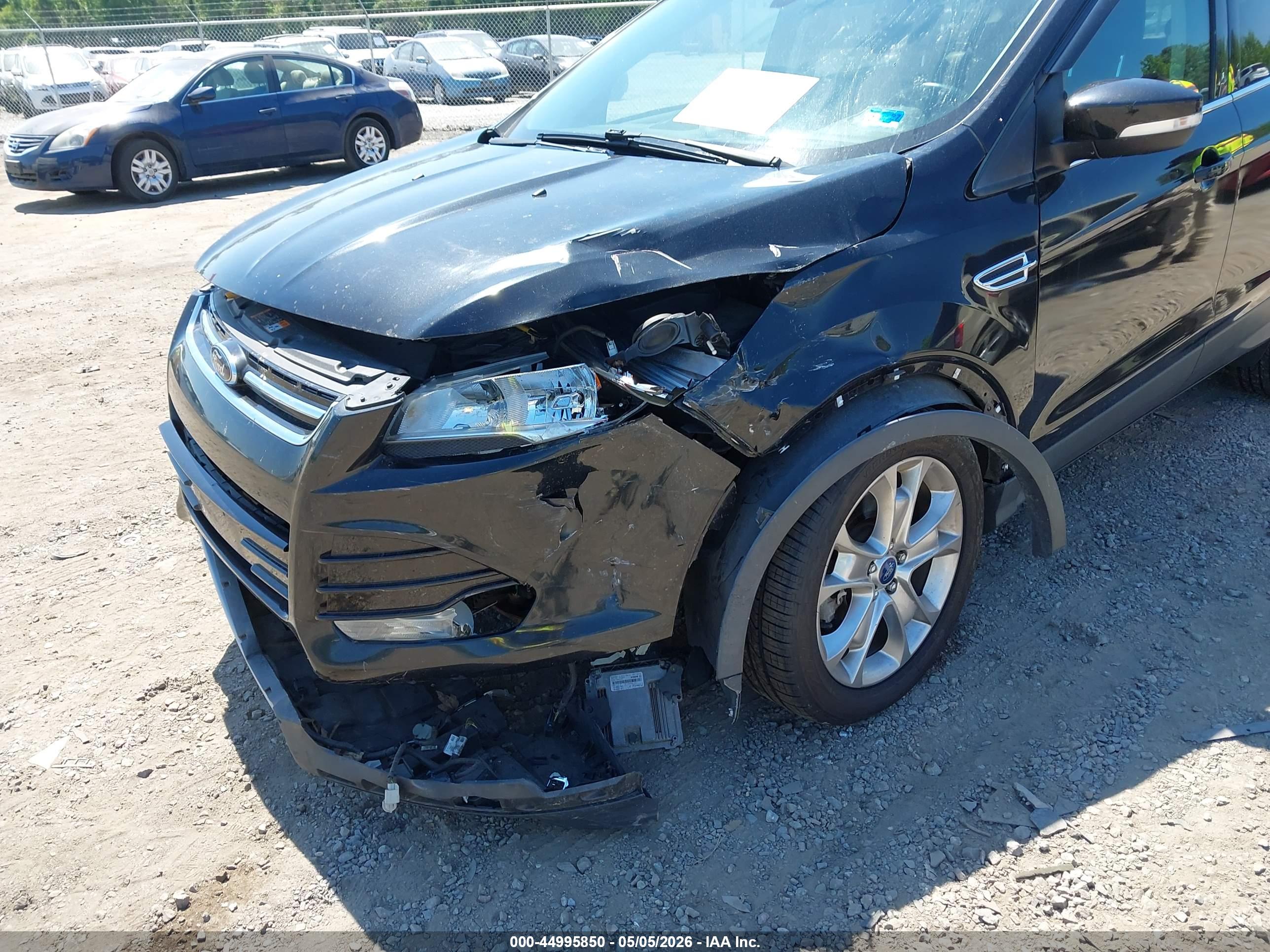 FORD ESCAPE image 6