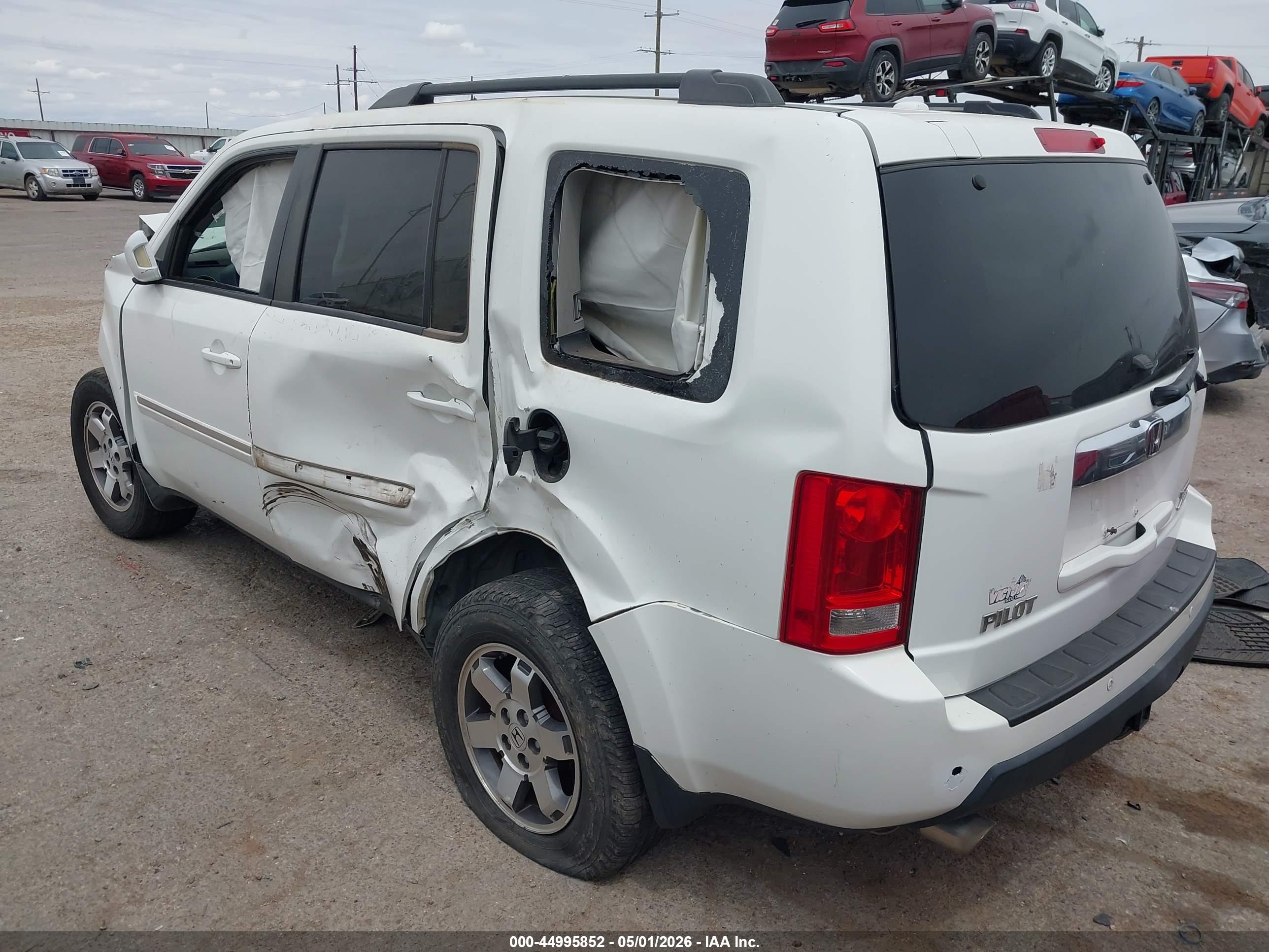 HONDA PILOT image 3