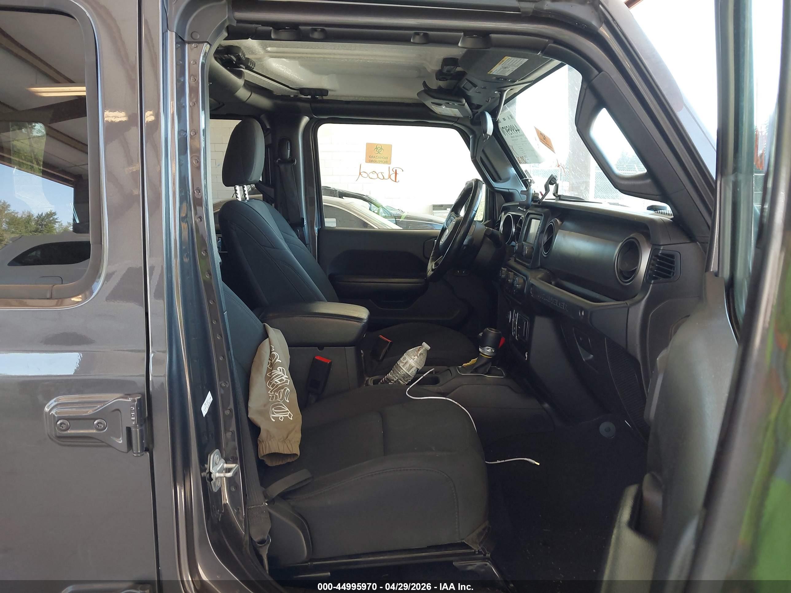 JEEP WRANGLER image 5