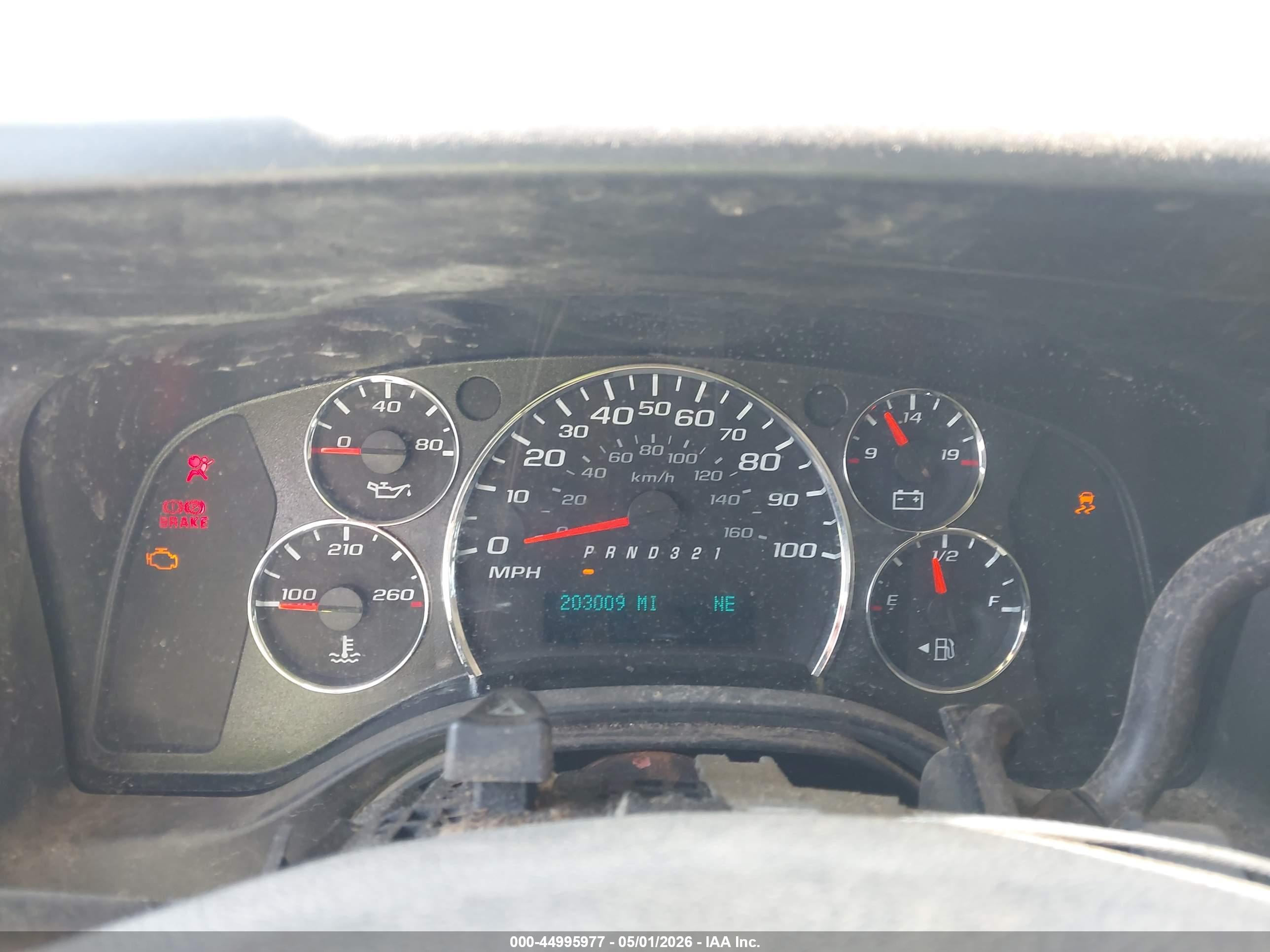 CHEVROLET EXPRESS image 7