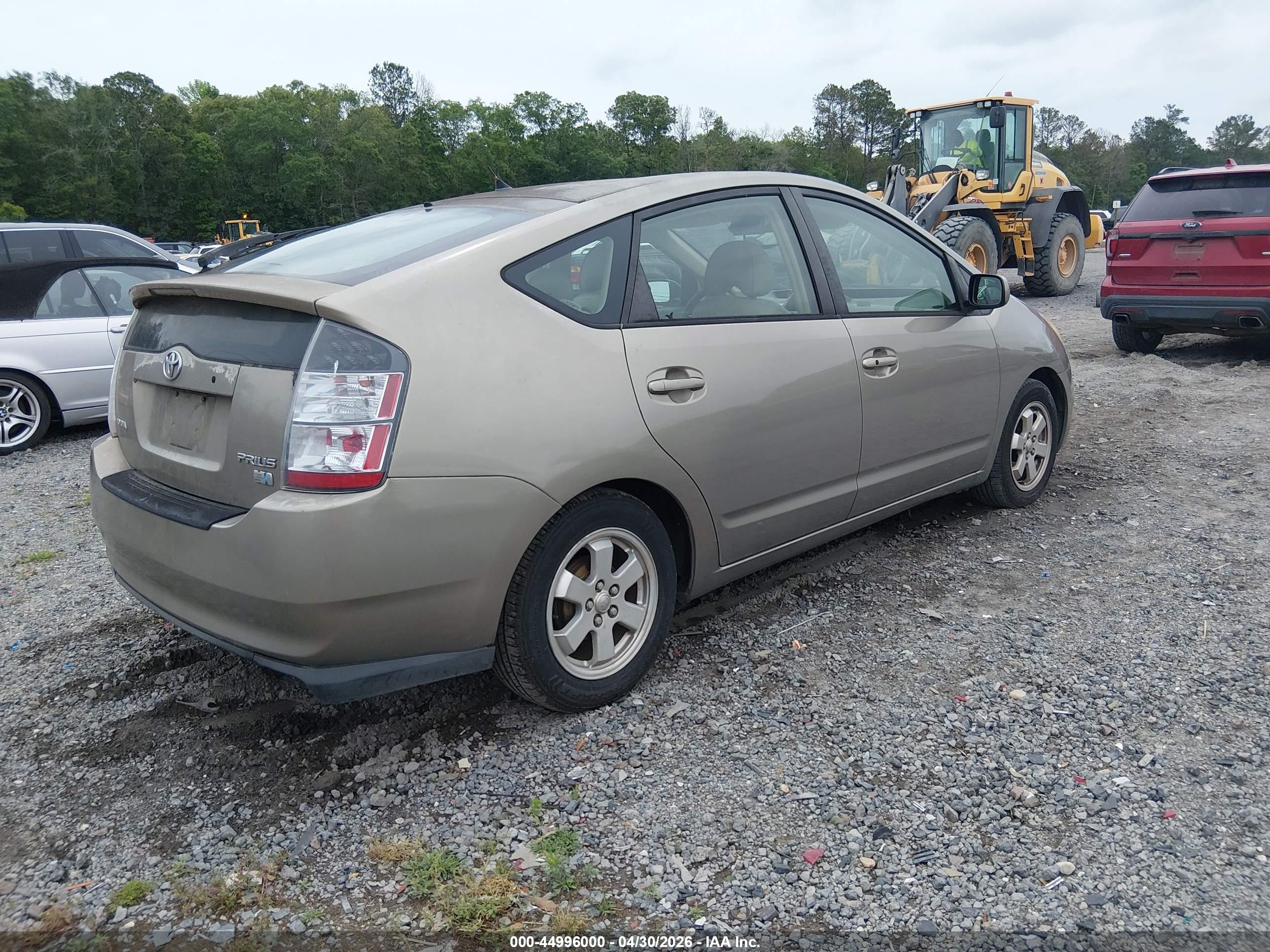 TOYOTA PRIUS image 4