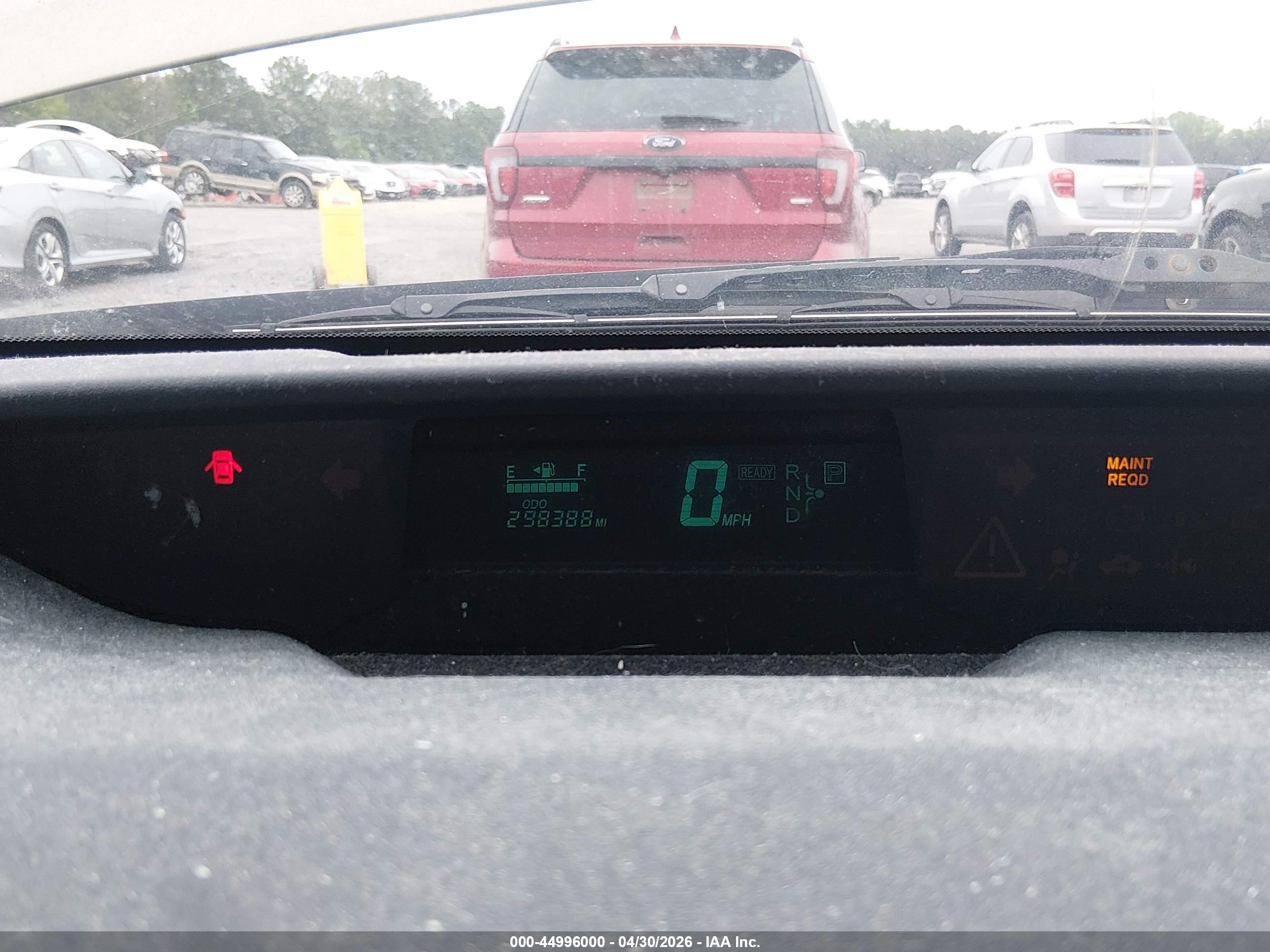 TOYOTA PRIUS image 7