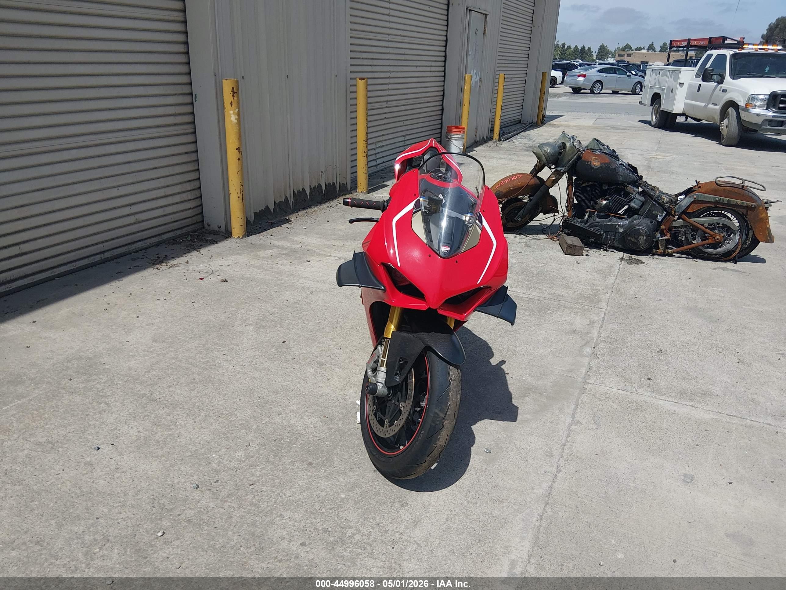 DUCATI PANIGALE image 5