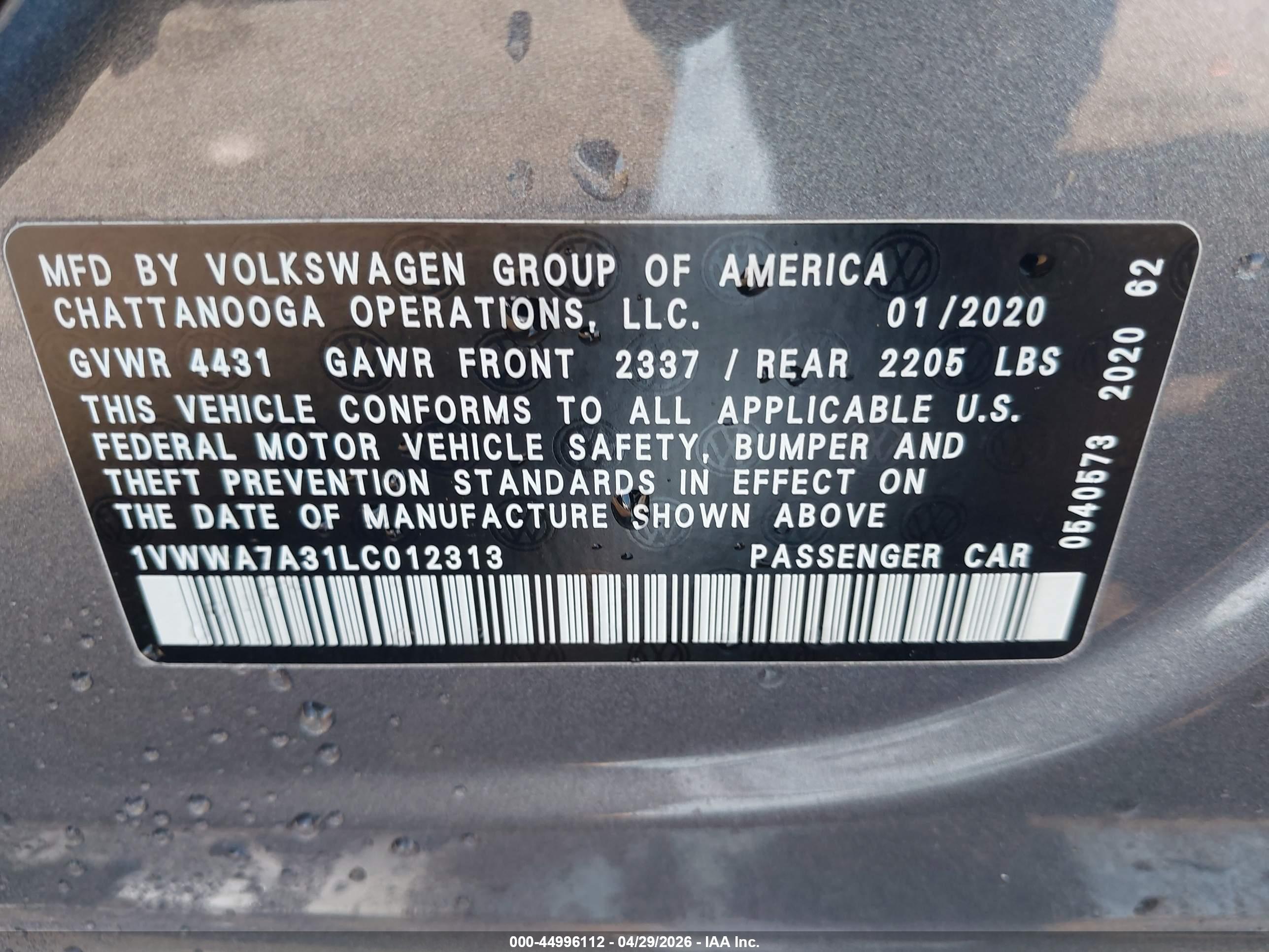 VOLKSWAGEN PASSAT image 9