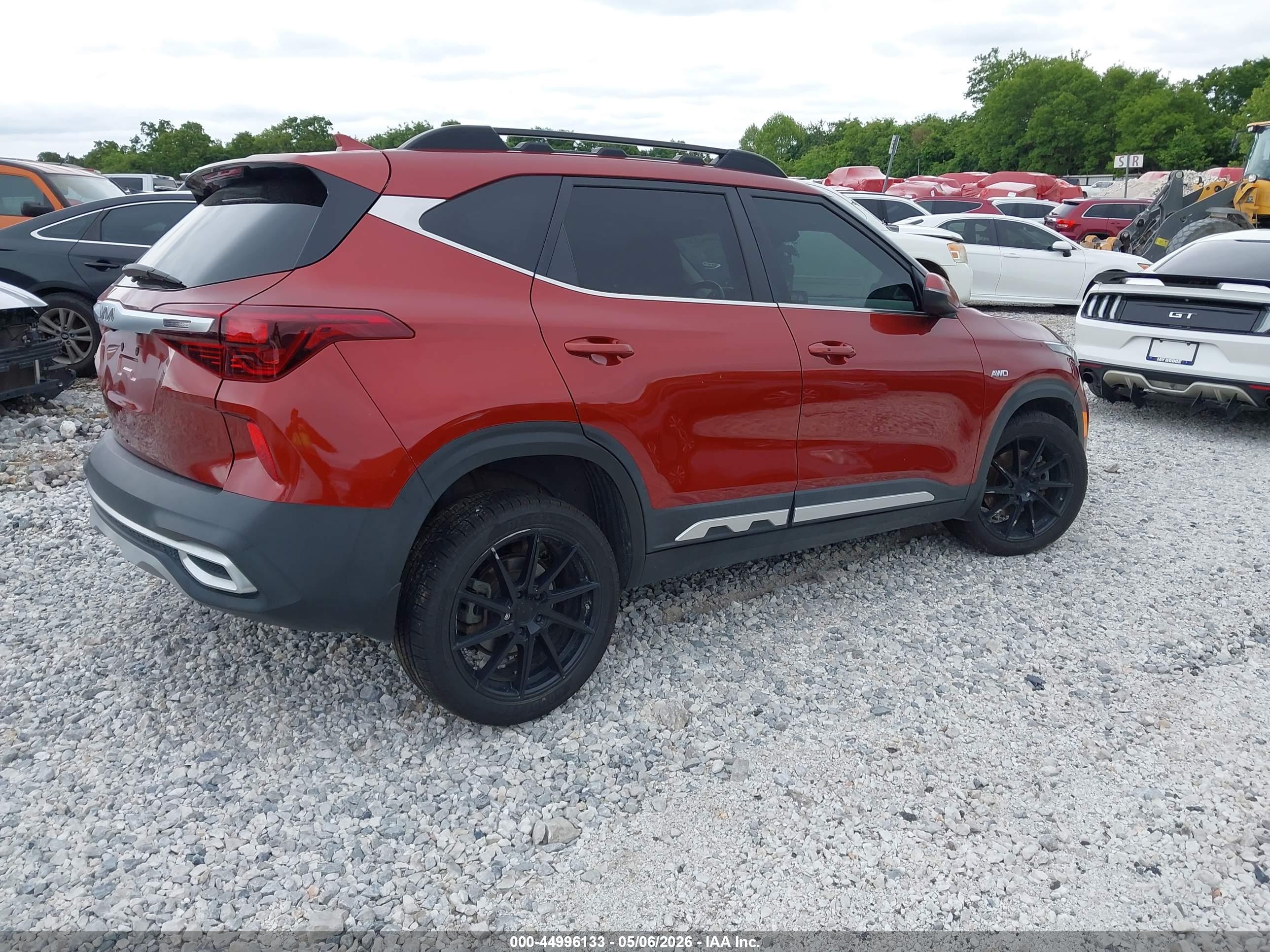 KIA SELTOS image 4
