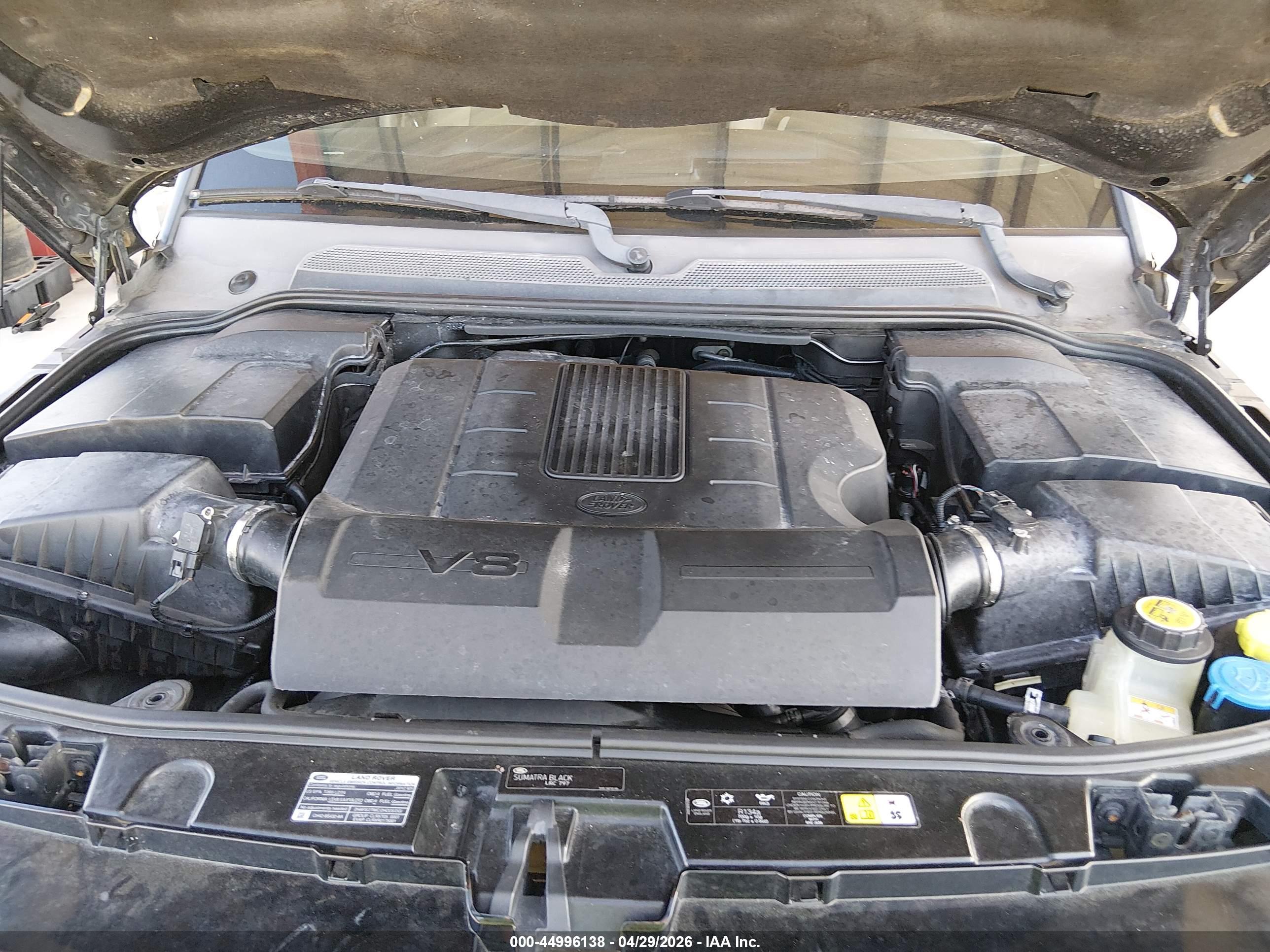 LAND ROVER image 10