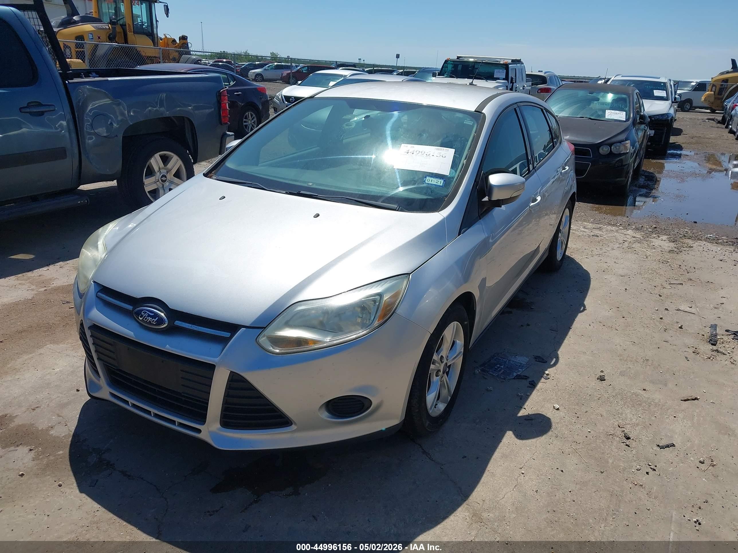 FORD FOCUS image 2