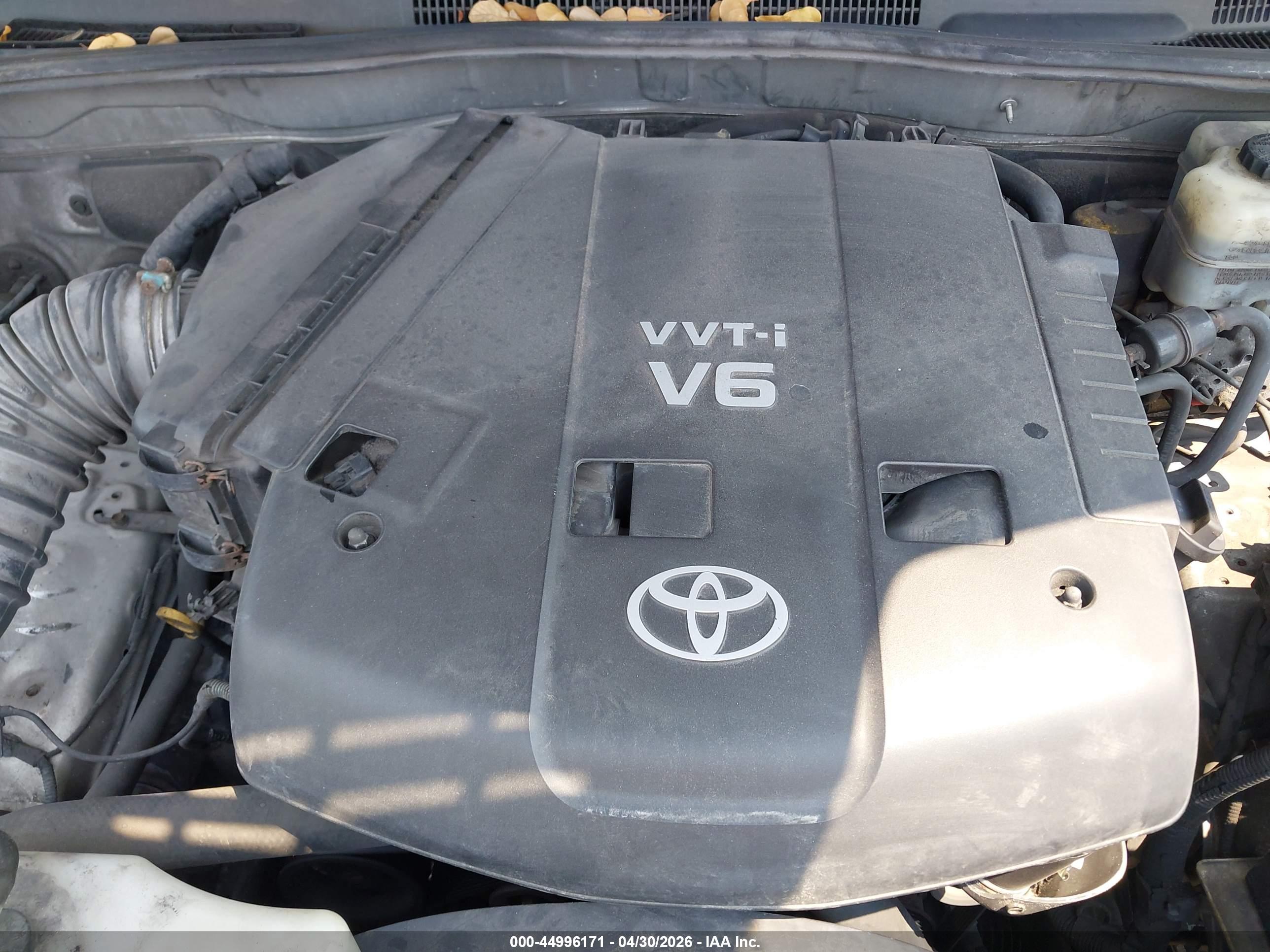 TOYOTA 4RUNNER image 10