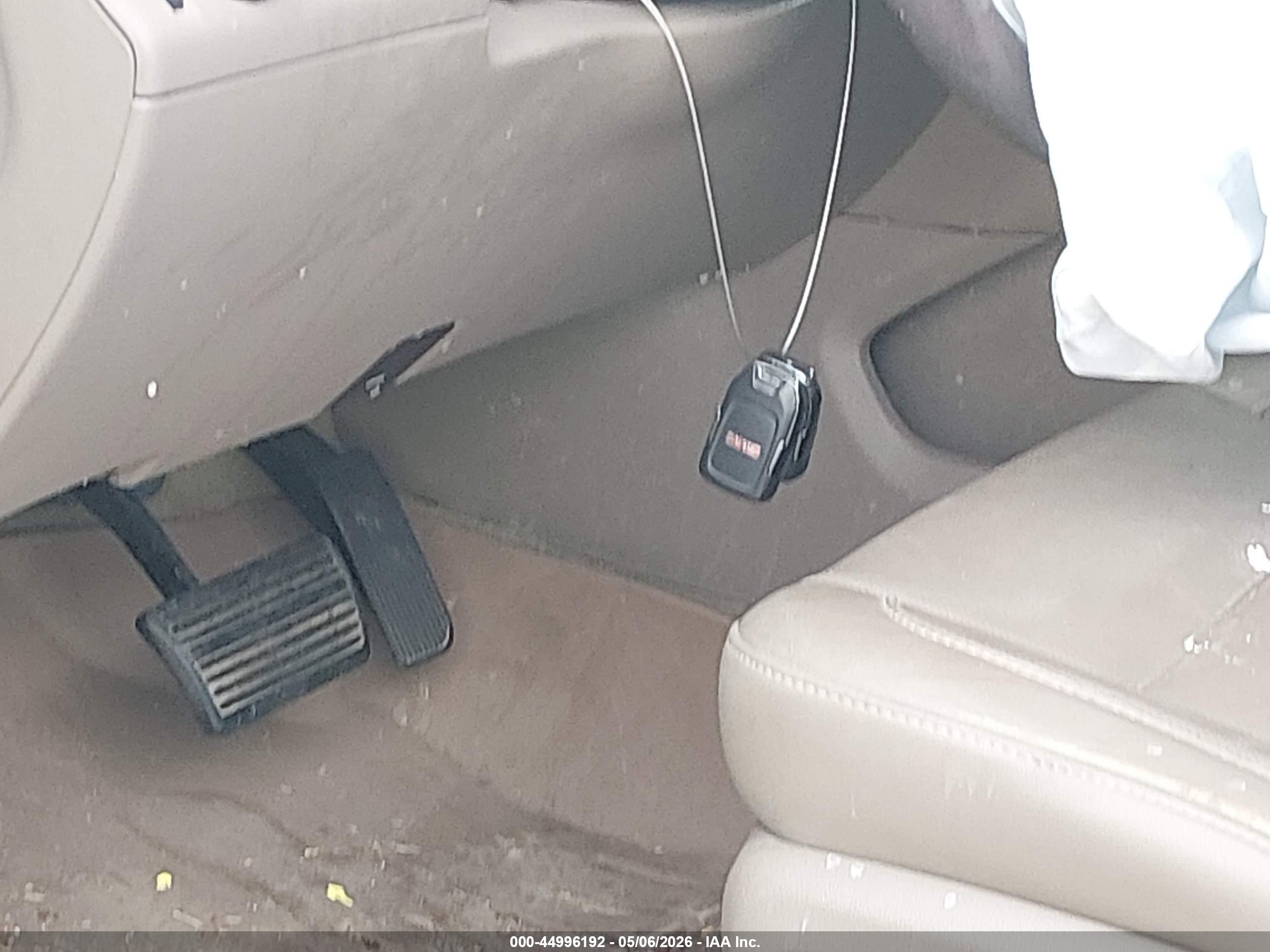 GMC YUKON image 11