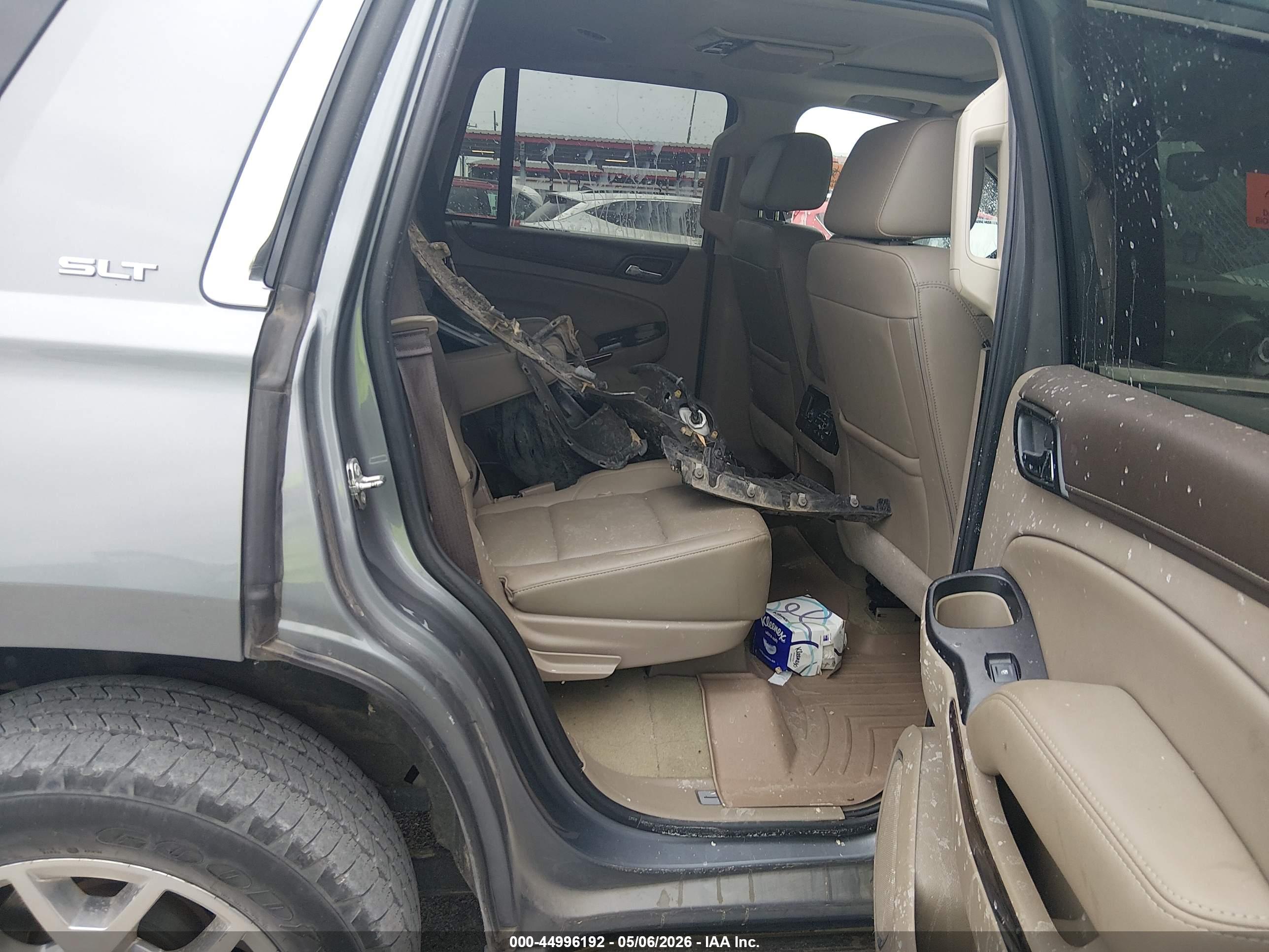 GMC YUKON image 8