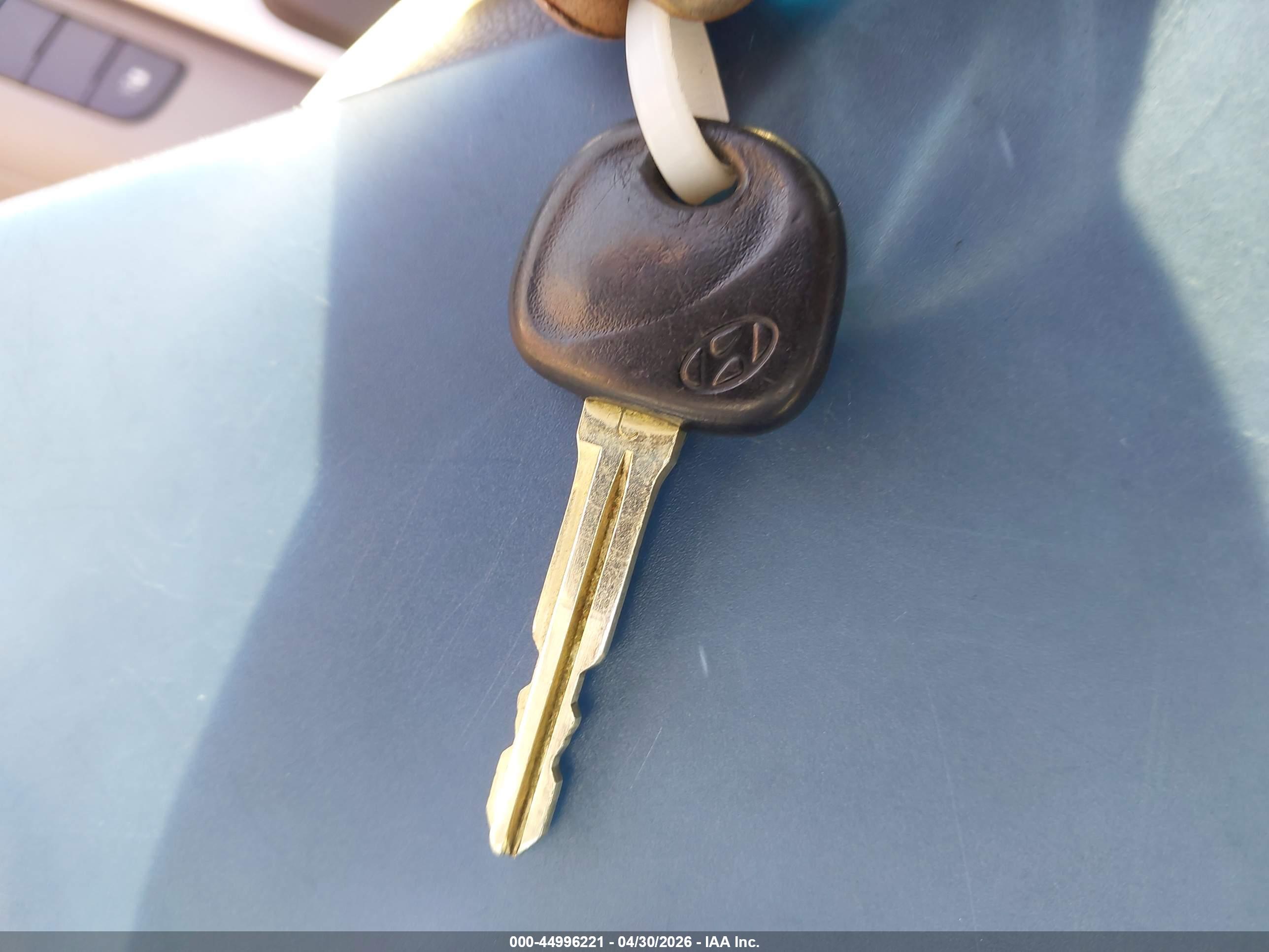 HYUNDAI ELANTRA image 11
