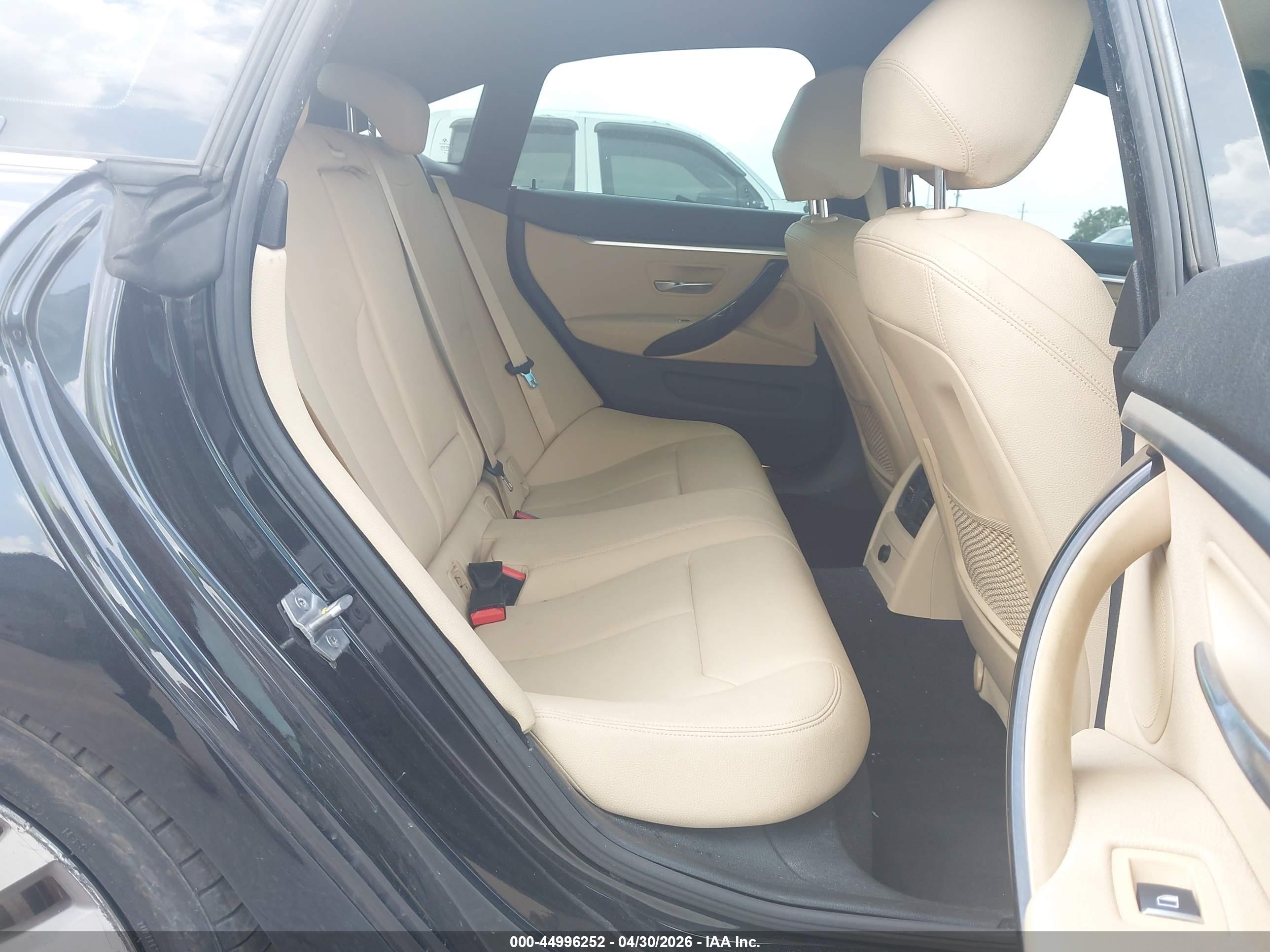 BMW 430I image 8