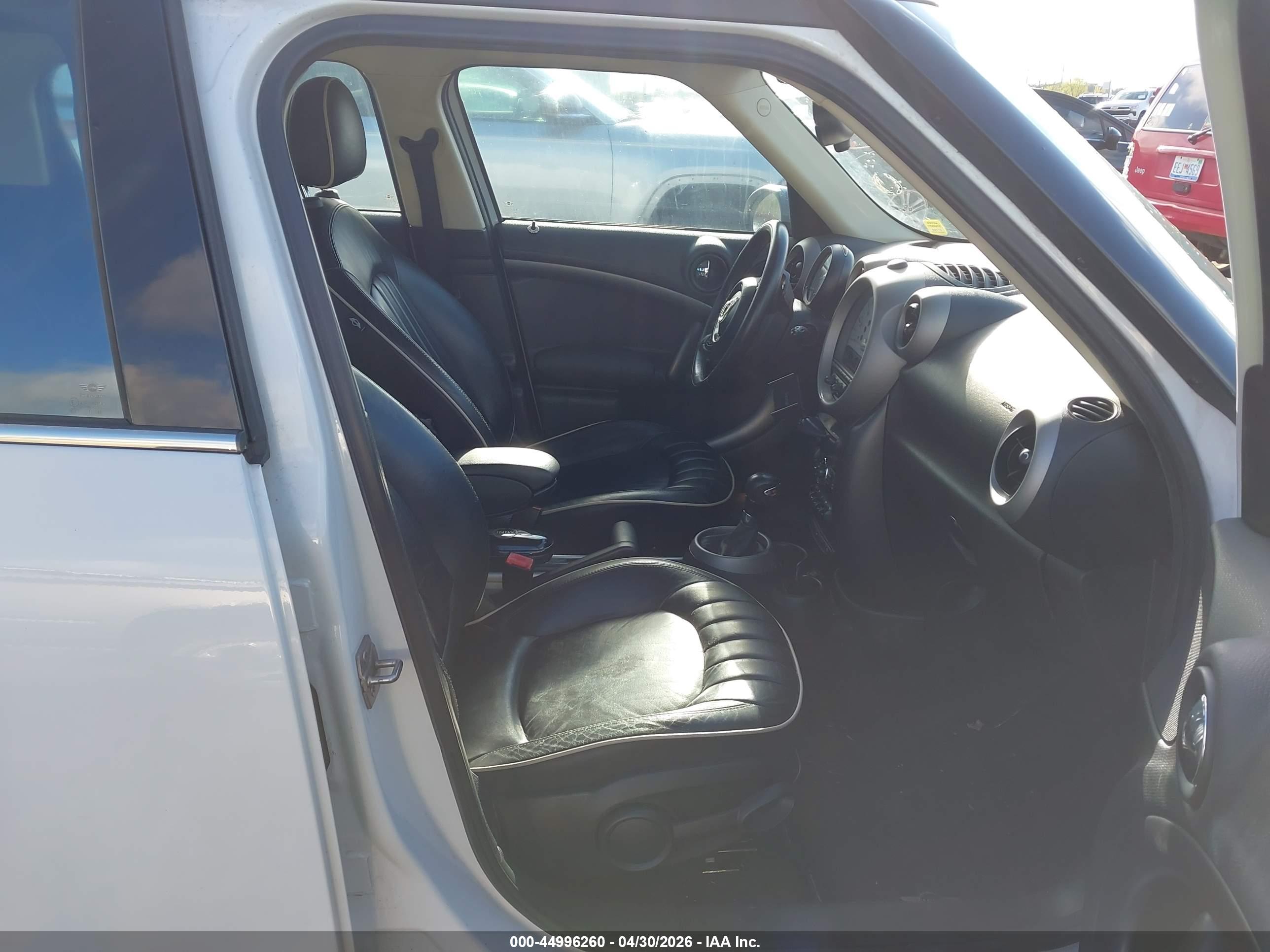MINI COOPER image 5