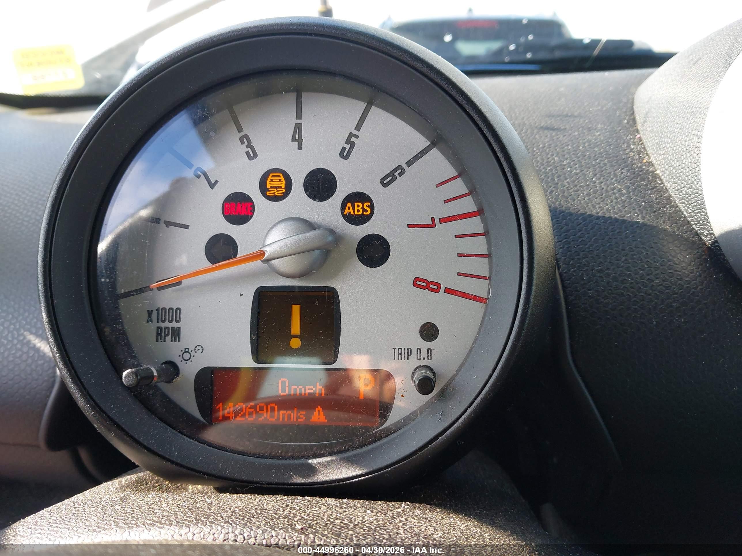 MINI COOPER image 7