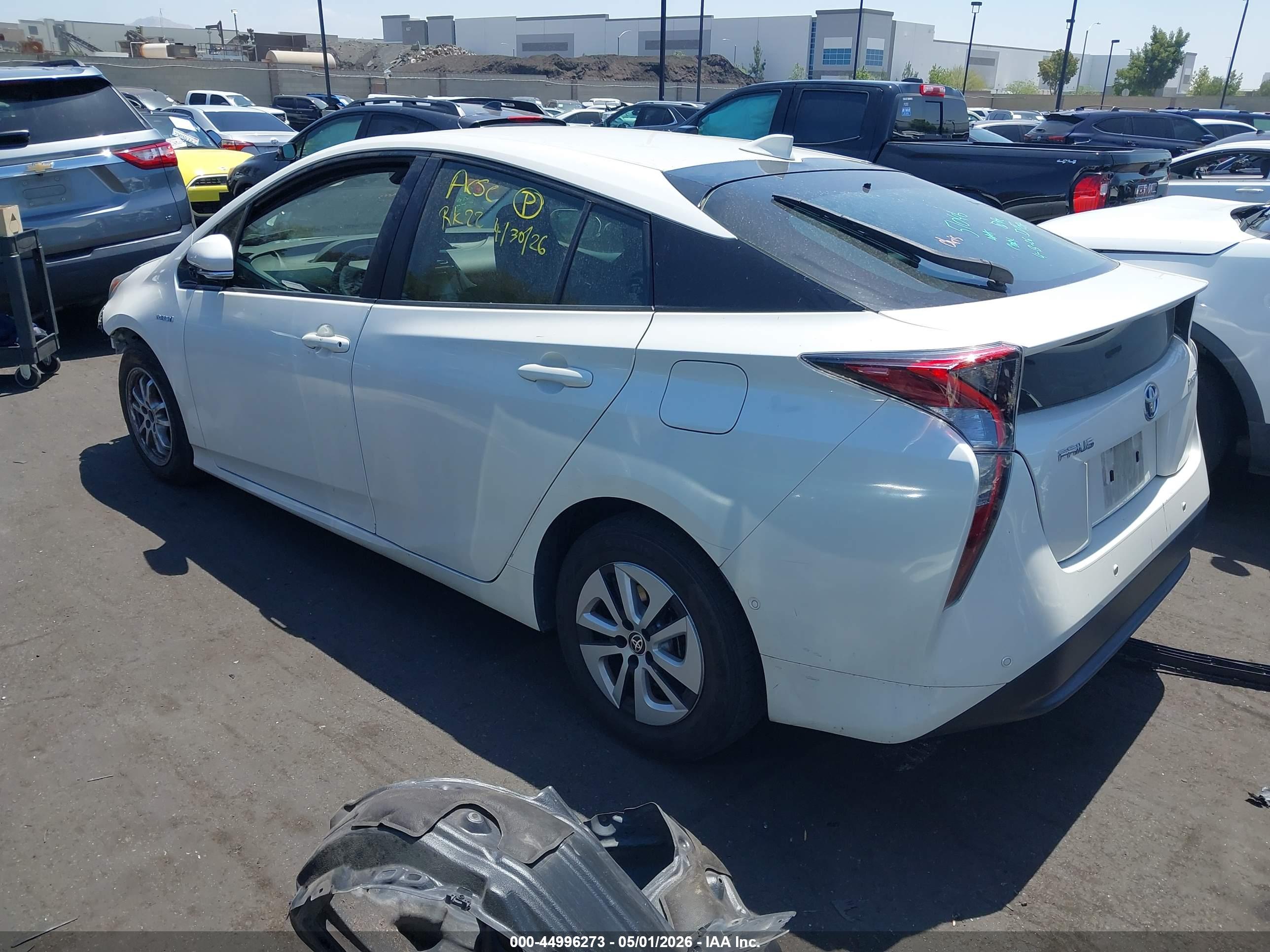 TOYOTA PRIUS image 3